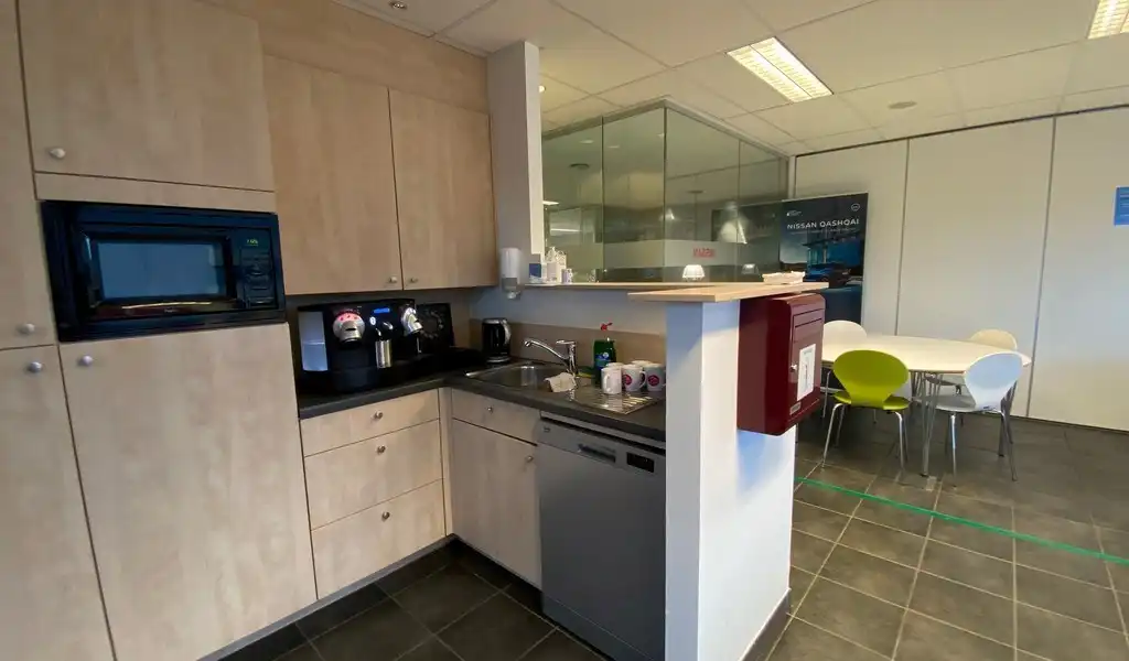 Ingedeelde kantoren te huur nabij A12 in Aartselaar foto 7