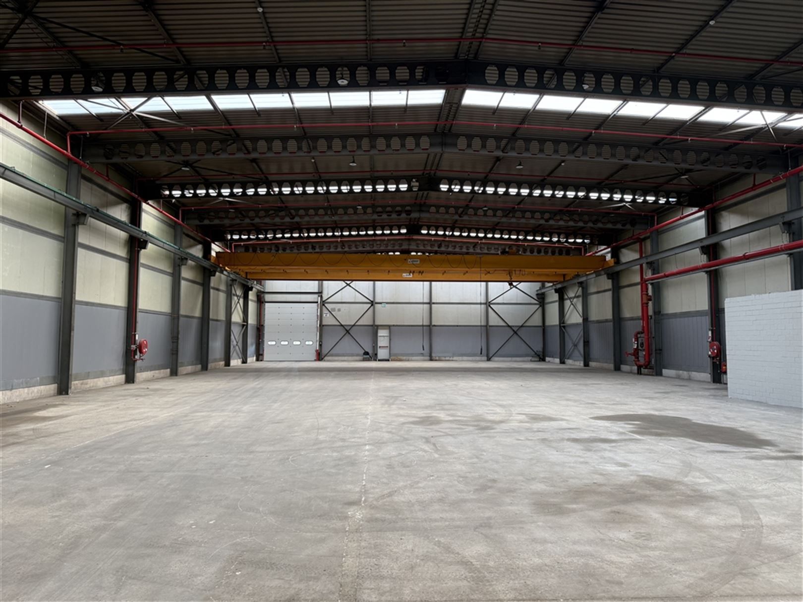 Goed gelezen magazijnen te Genk foto 6