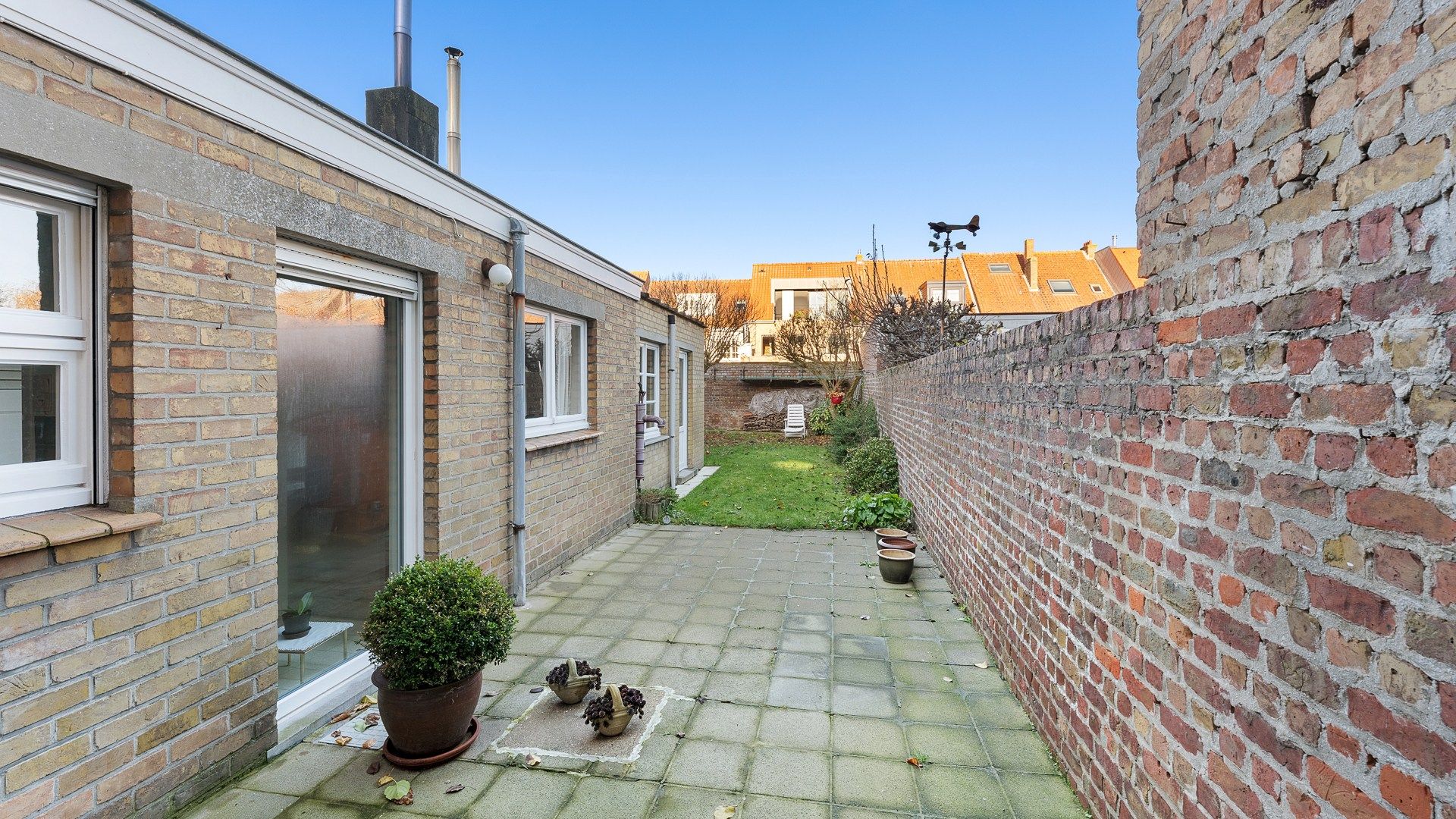 Woning met zonnige tuin en 4 slaapkamers te koop in Oud-Knokke foto 12