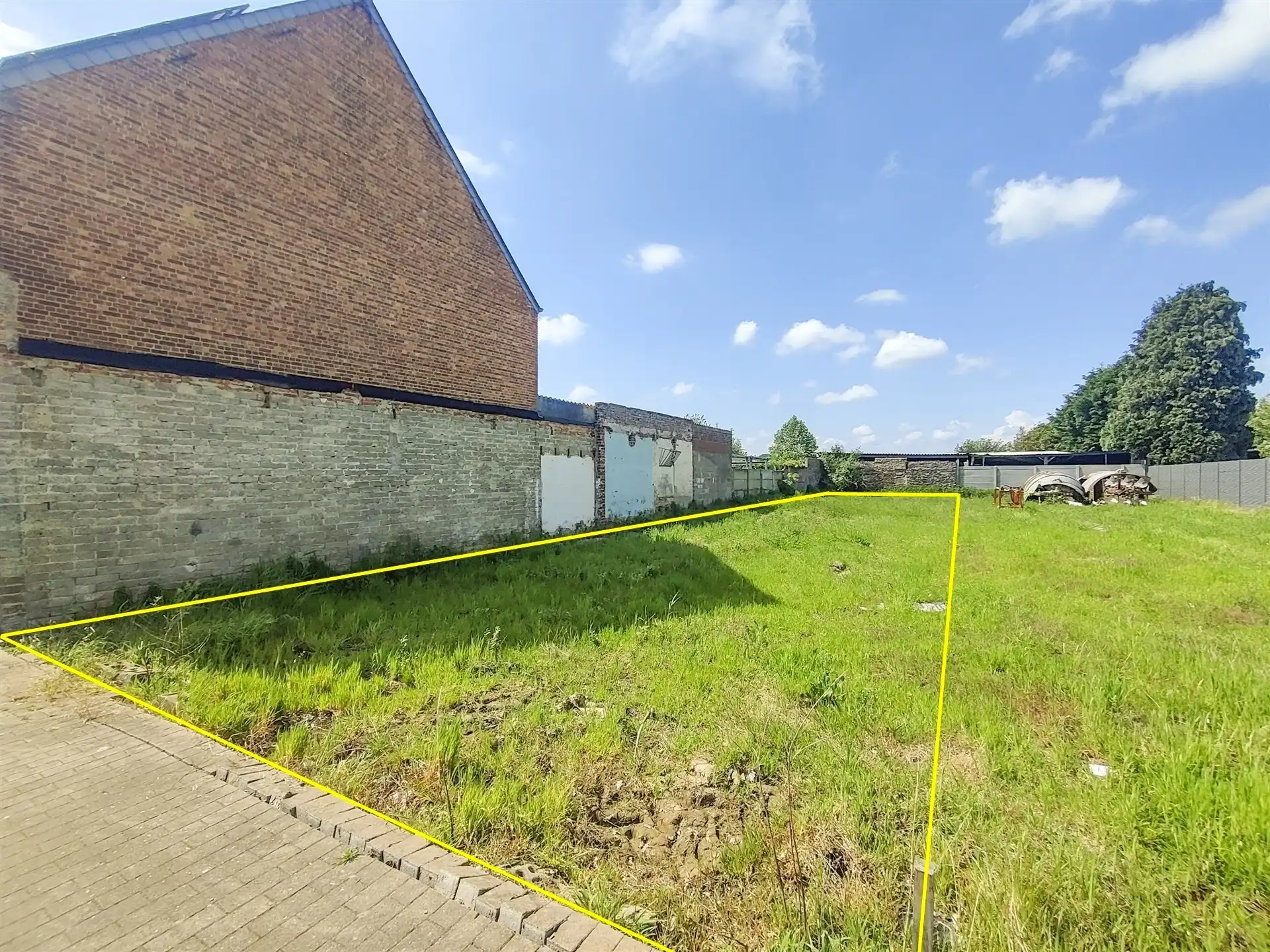 Aangename bouwgrond op rustige locatie in Massemen foto 2