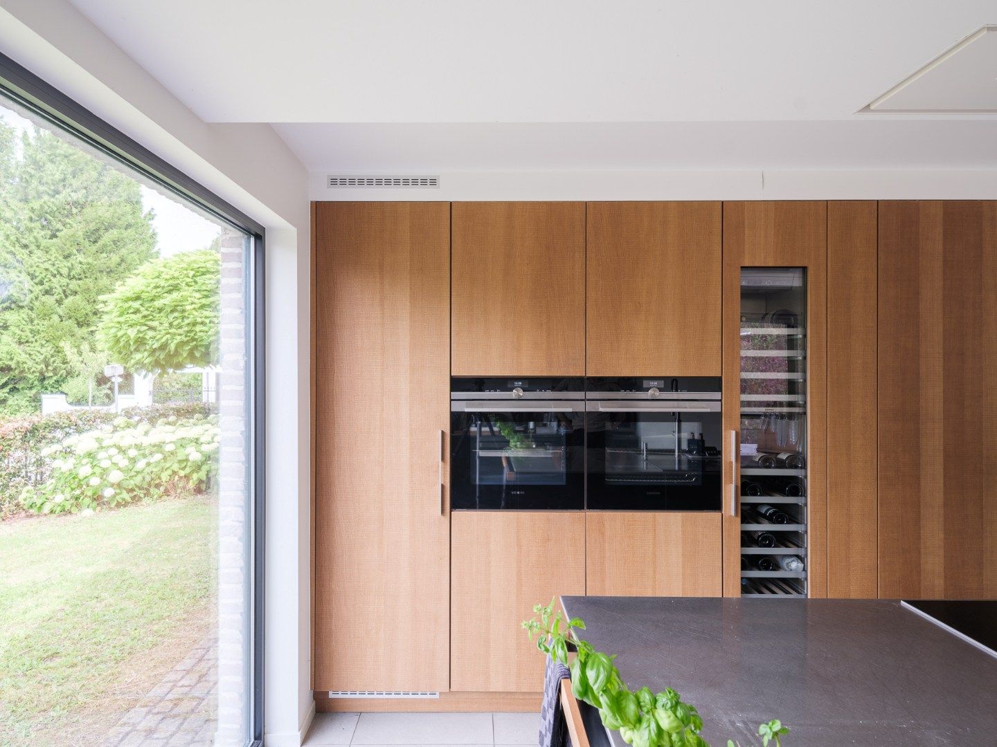 🔑 Instapklaar wonen in het hart van Laarne — stijlvol, ruim en perfect gelegen foto 9