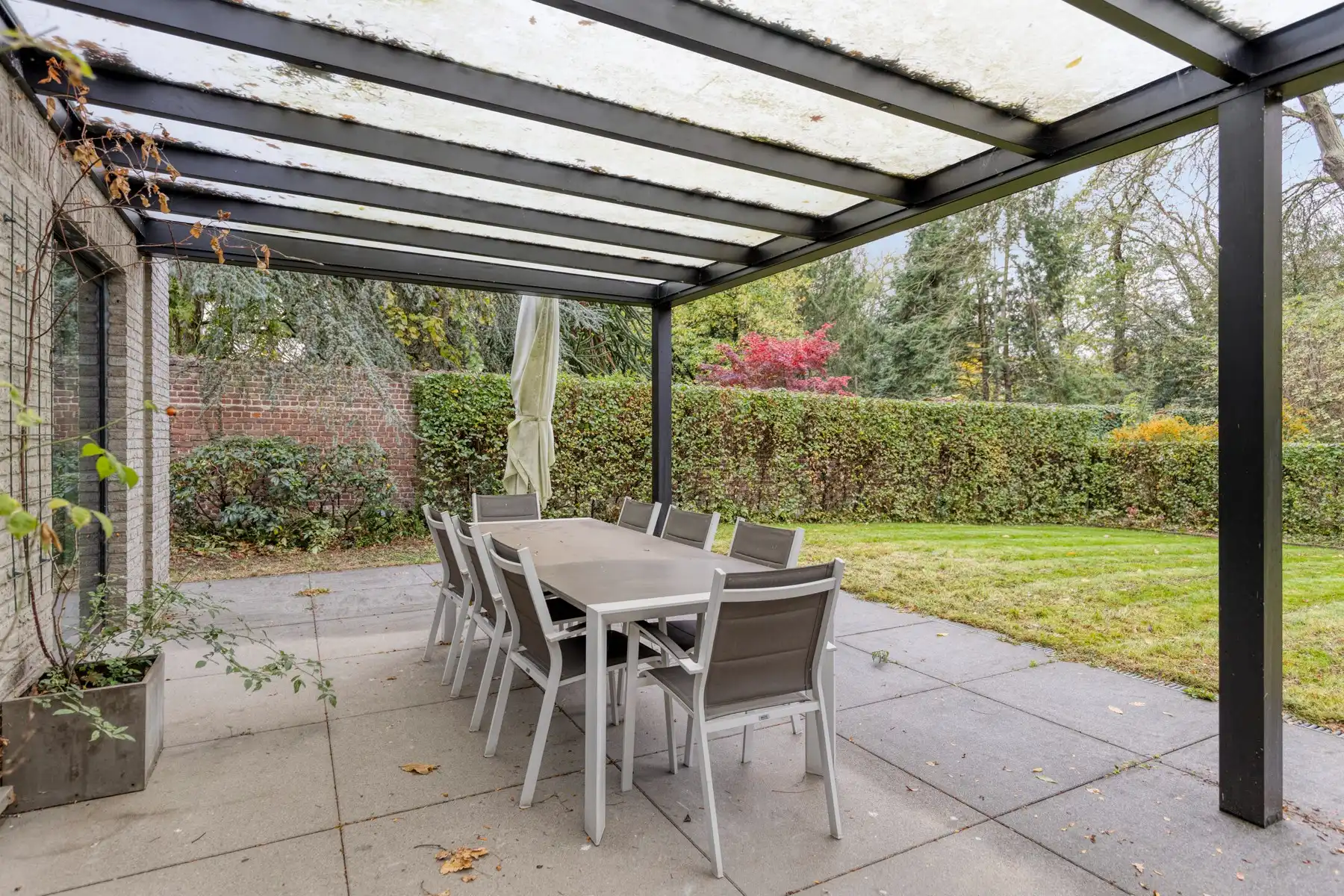 Uitzonderlijke villa met veel privacy en groen foto 21