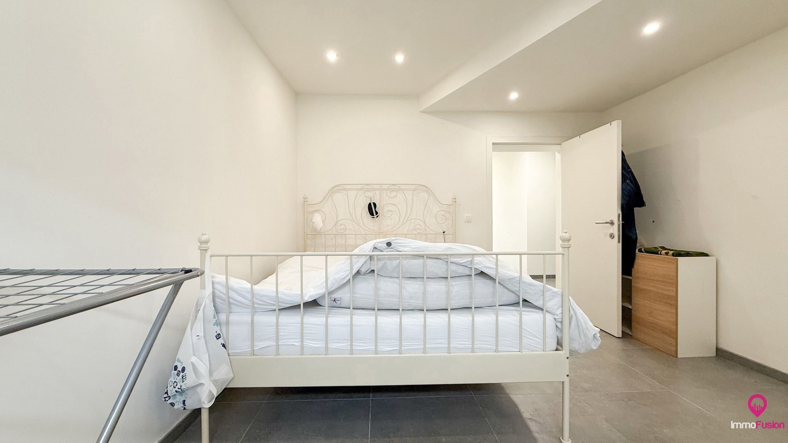 Ruim appartement met 2 slpks en dakterras in centrum Zolder! foto 5