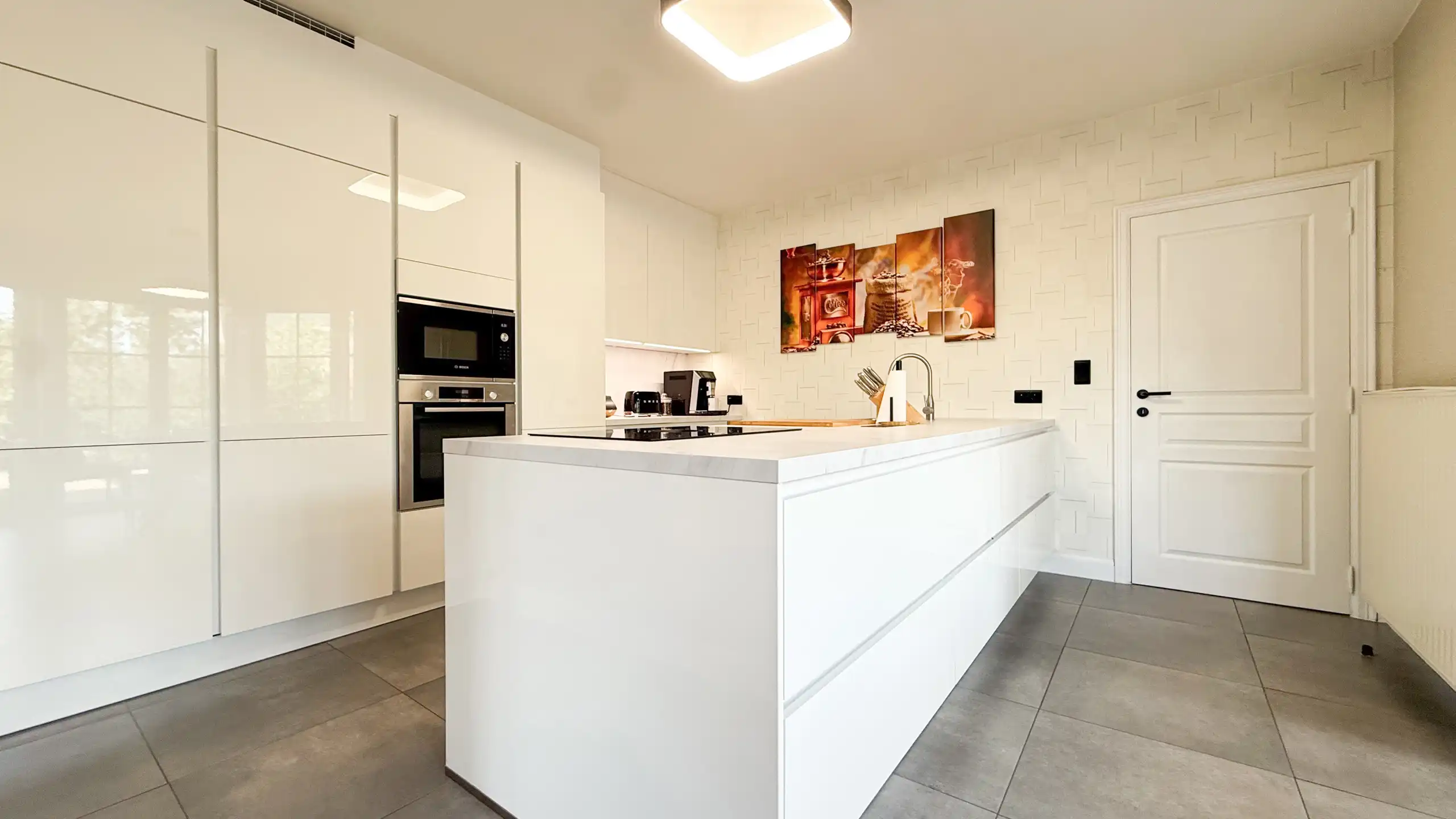 Ruime woning van 235m² met 4slpks, kelder en EPC B!  foto 13