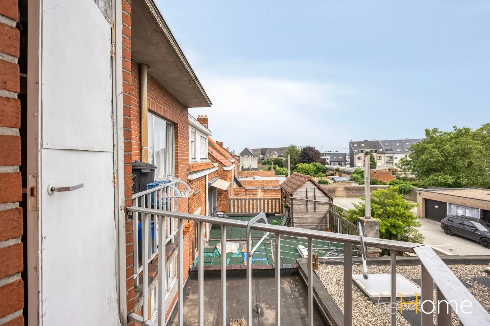 Opbrengsteigendom met 5 appartementen en 2 garages op toplocatie in Merchtem foto 8