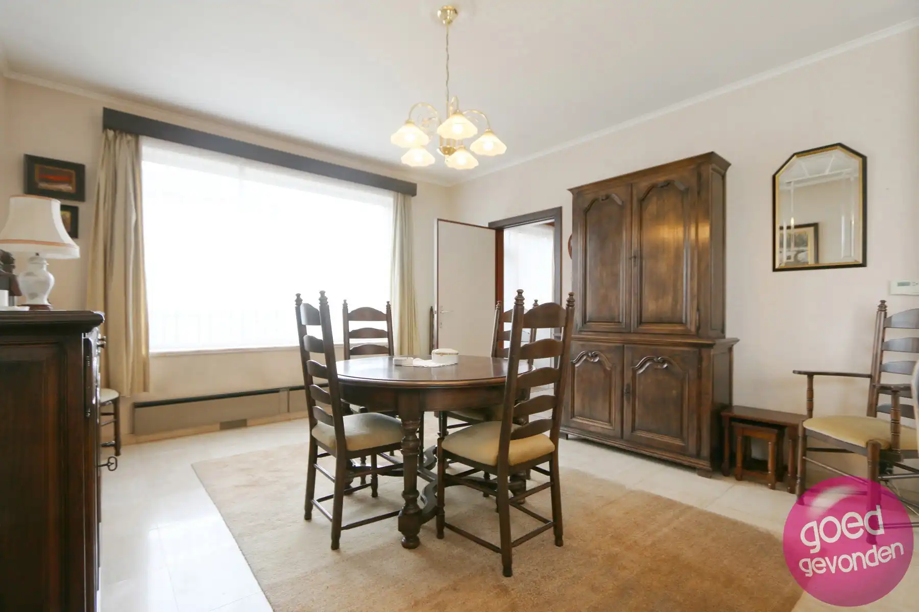 GELIJKVLOERSE WONING - 4 SLK - TUIN - GARAGE - CENTRAAL - RUST foto 7