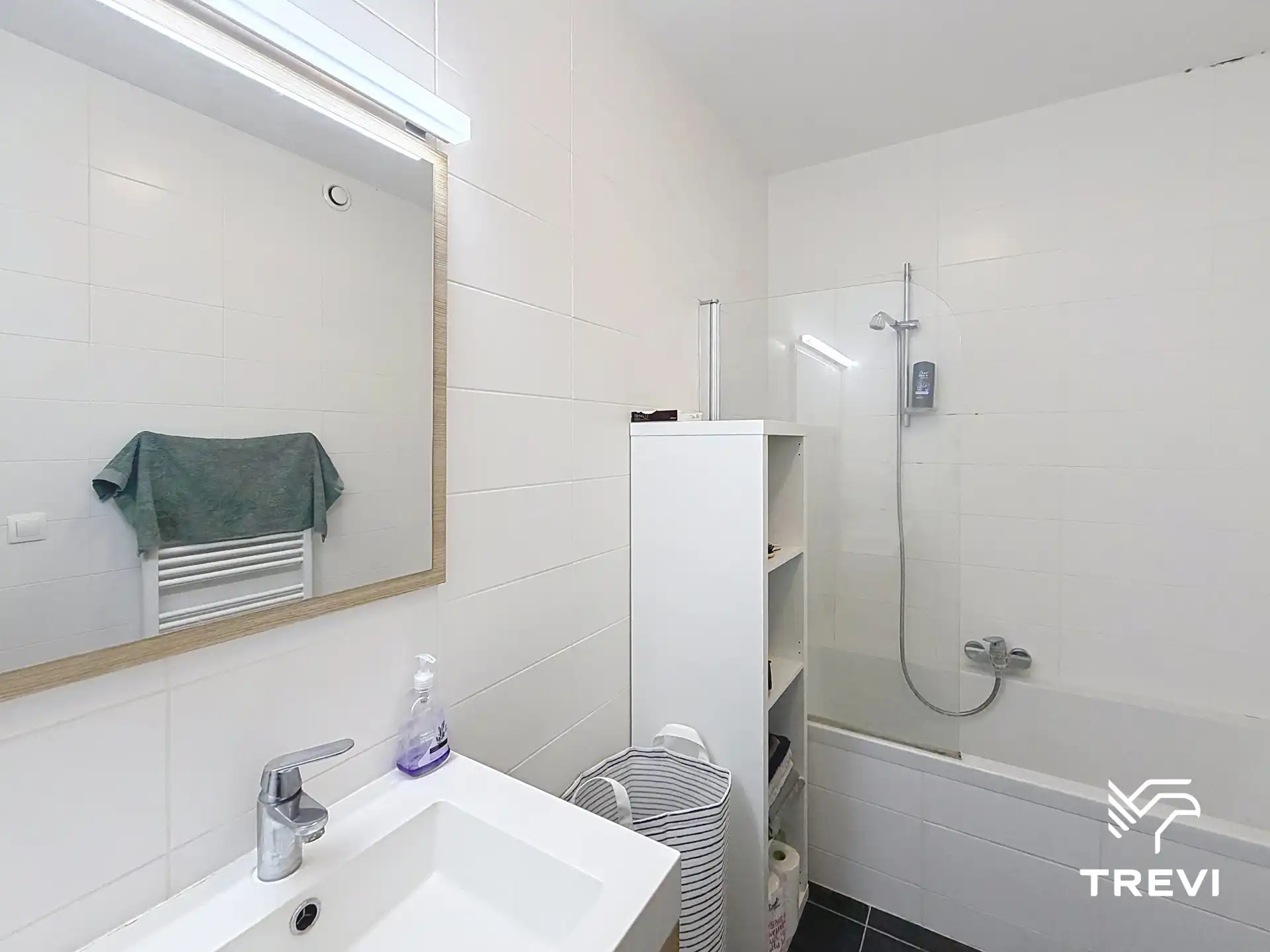 ETTERBEEK – 1 slpk. flat in het hart van de Europese wijk! foto 9