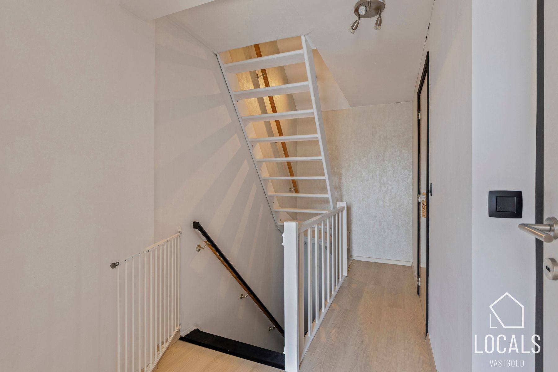 Instapklare rijwoning  foto 13