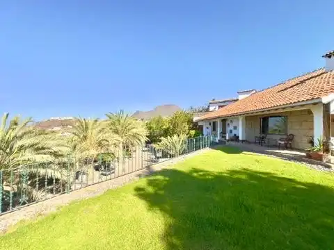 Privévilla met panoramisch uitzicht op zee en uitgestrekt terrein in La Sabinita foto 2