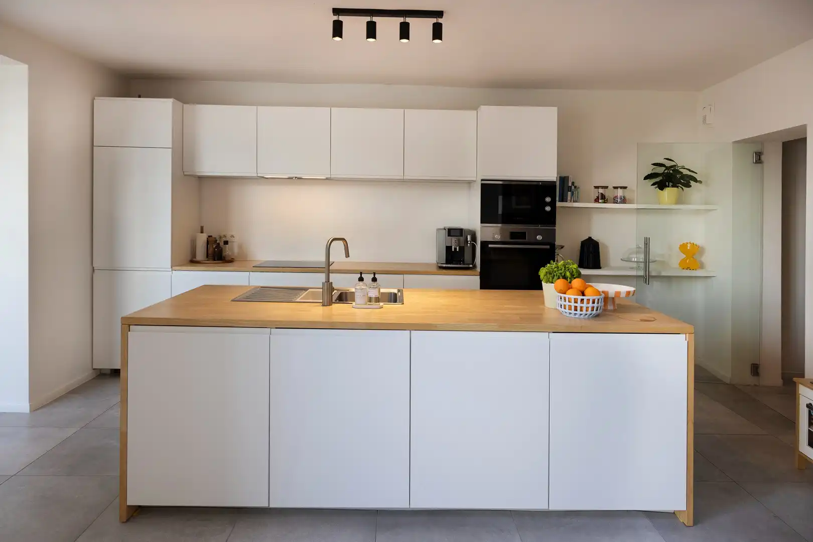 Gezellige instapklare woning met 4 slaapkamers. foto 5