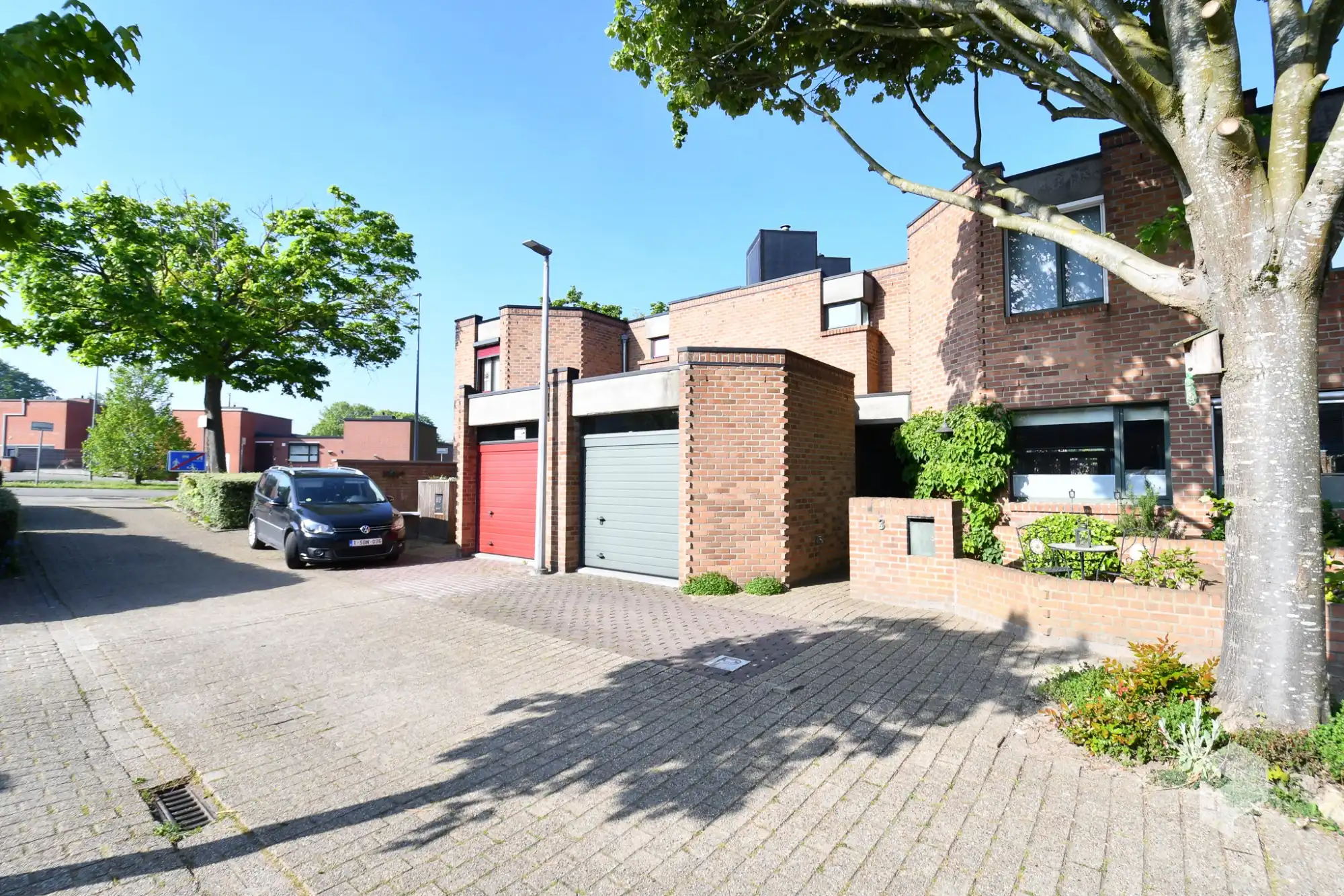 Ruime goed onderhouden woning met 3 slpk en tuin foto 19