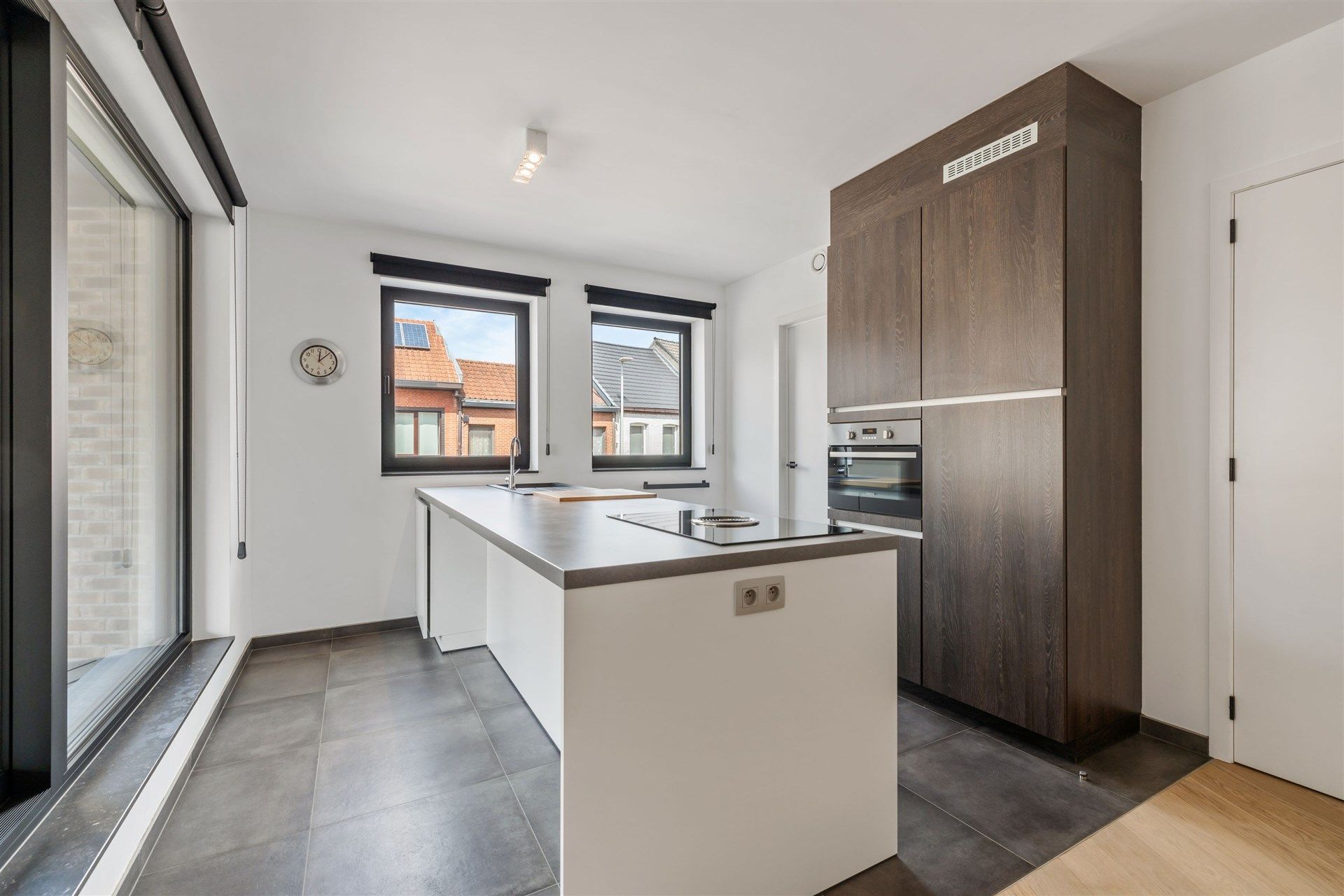 Instapklaar 1-slaapkamer appartement in het hartje van Beveren foto 6