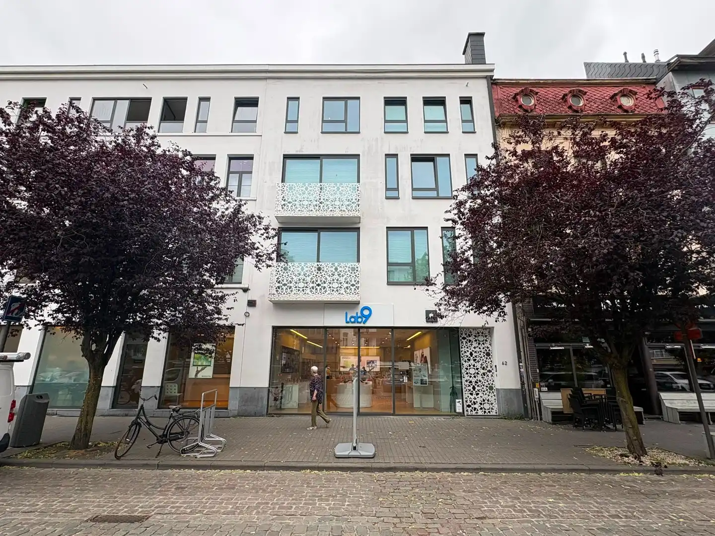 GEMEUBELD APPARTEMENT MET RUIM TERAS foto 8