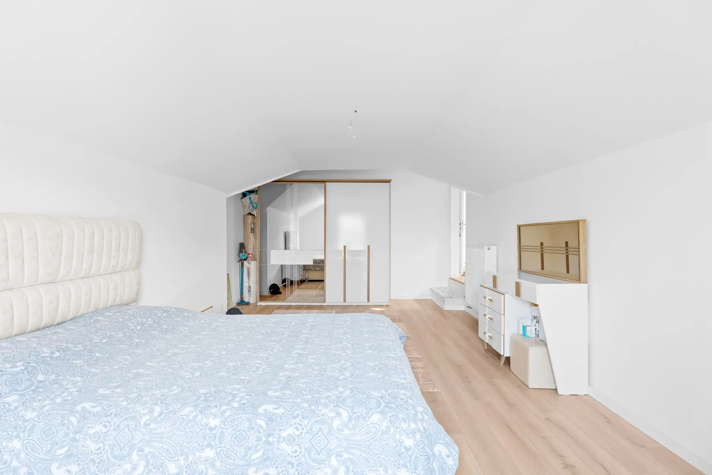 Villa in Leerne: 5 slaapkamers, 2 badkamers en pure klasse foto 13