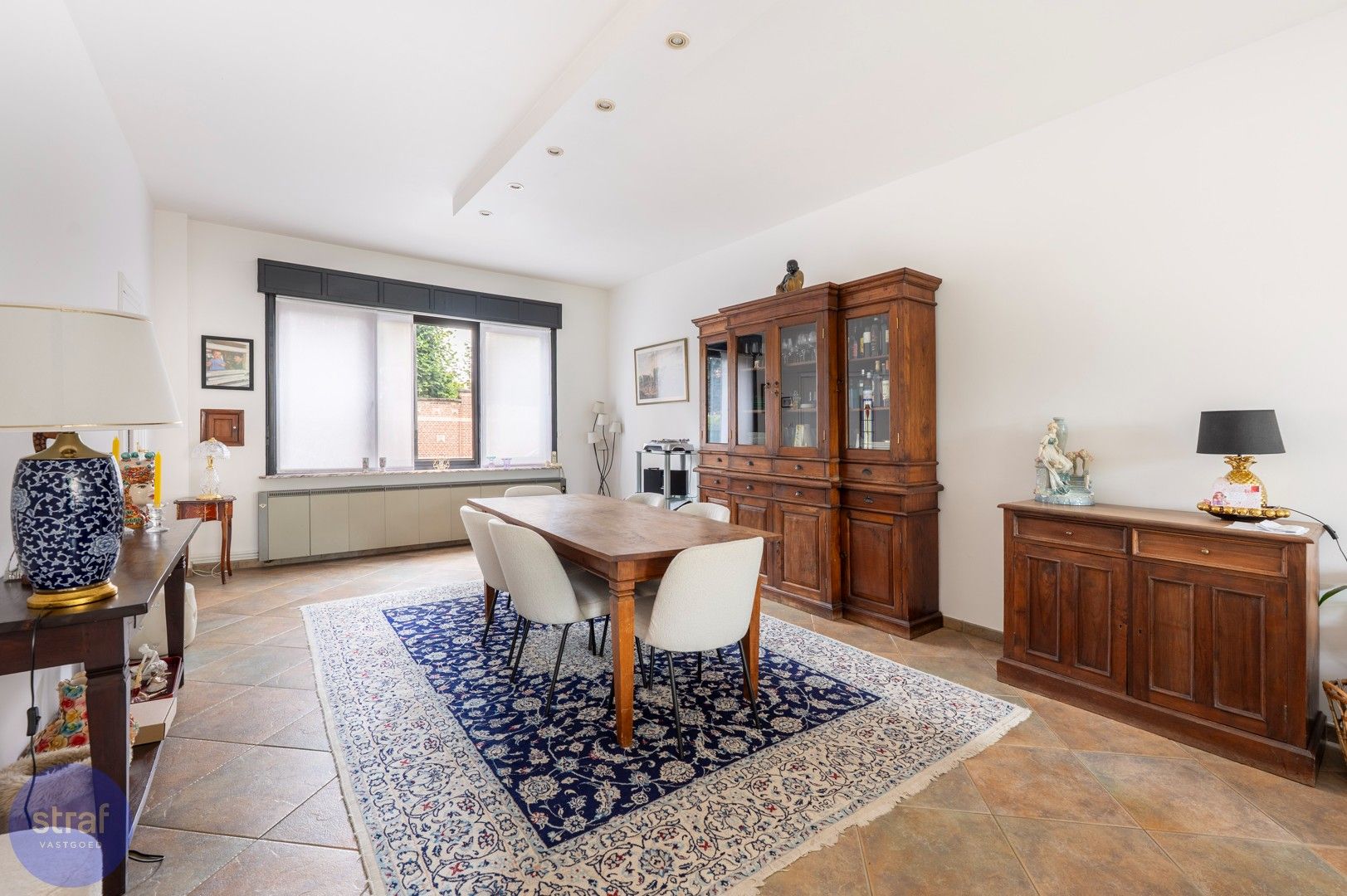 Prachtige woning met grote tuin, 4 slp en 2 badkamers. foto 4