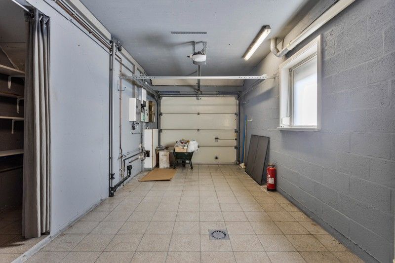 Tot in de puntjes gerenoveerde woning (2019) met 3 slaapkamers, tuin en garage vlakbij het centrum van Ingelmunster te koop! foto 25