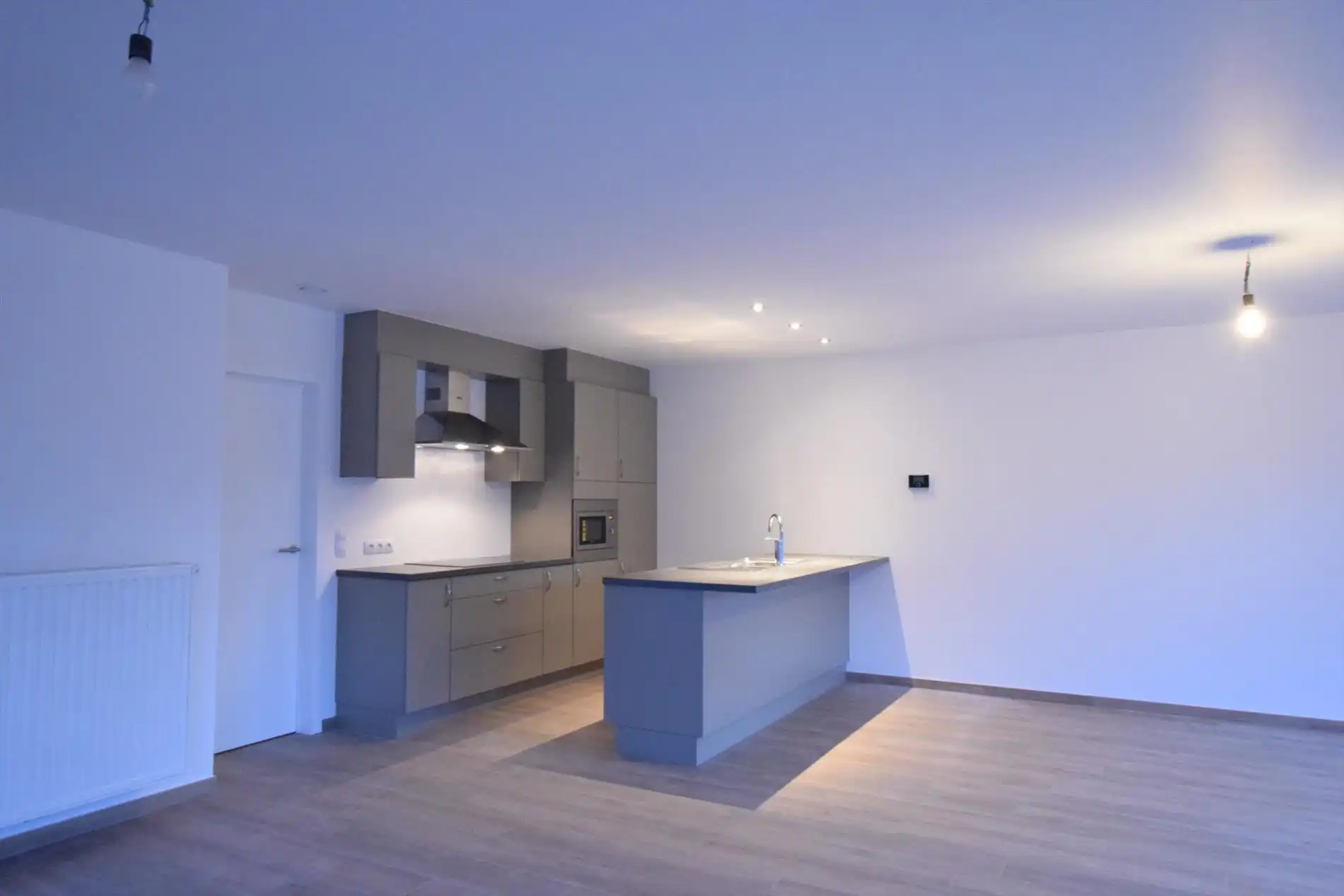 Recente halfopen bebouwing met 3 slaapkamers op uiterst rustige ligging te Gistel foto 5