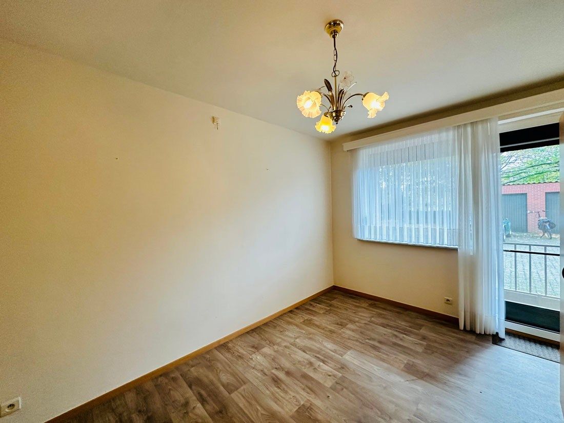 Centraal gelegen gelijkvloers appartement te Achel foto 11
