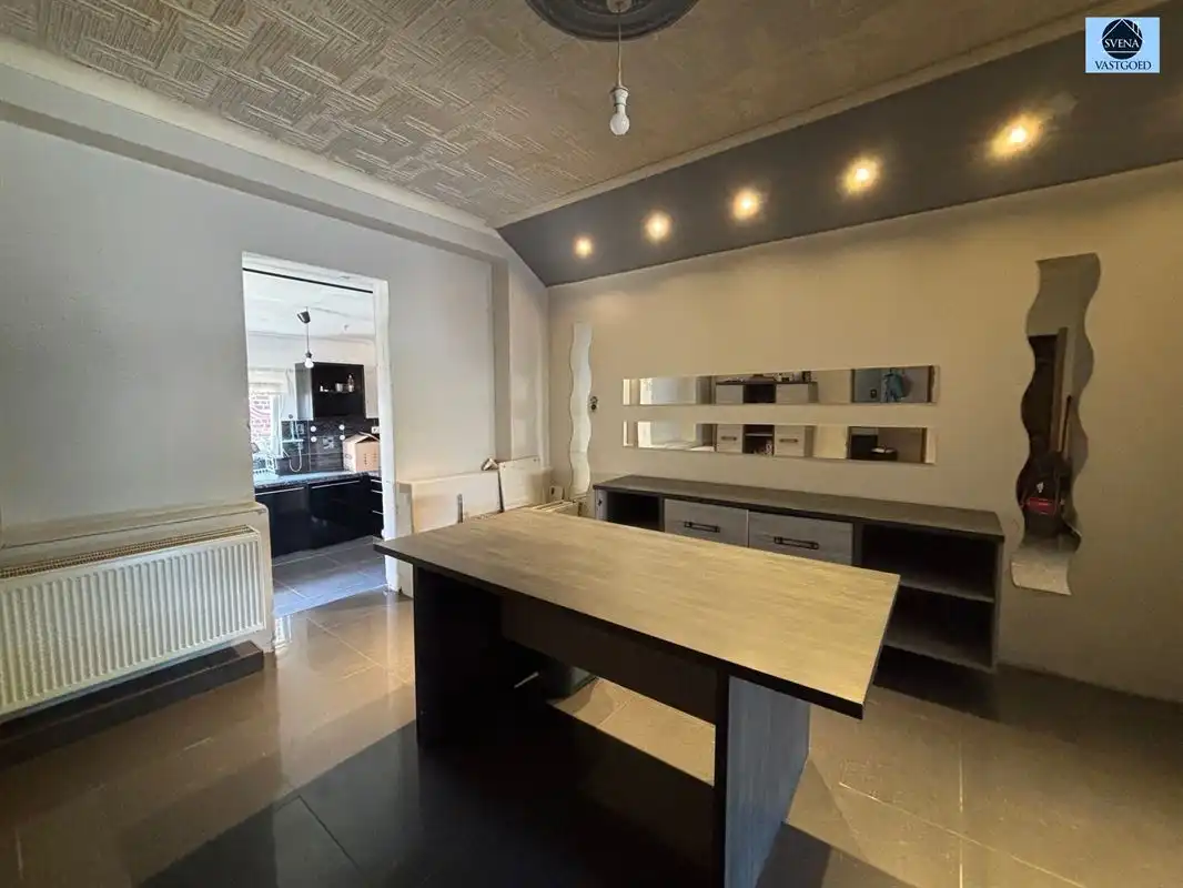 OP TE FRISSEN WONING MET 3 SLAAPKAMERS EN TUIN foto 3