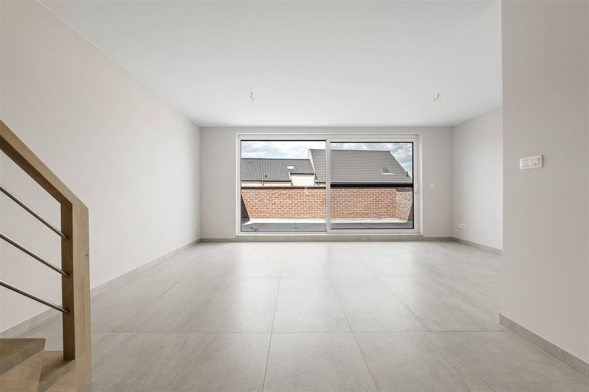 KNAP APPARTEMENT MET 3 SLKS EN STAANPLAATS IN LANDEN  foto 7