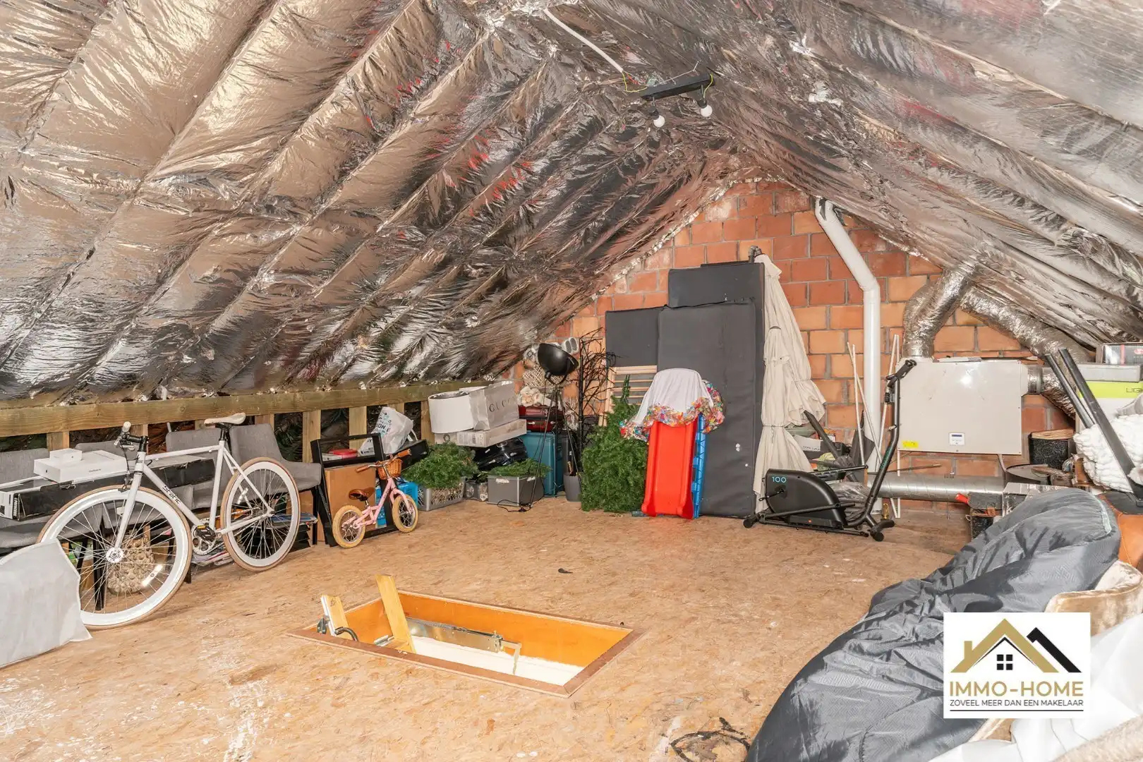 Instapklare HOB in Gent, deelgemeente Oostakker met zwembad foto 28