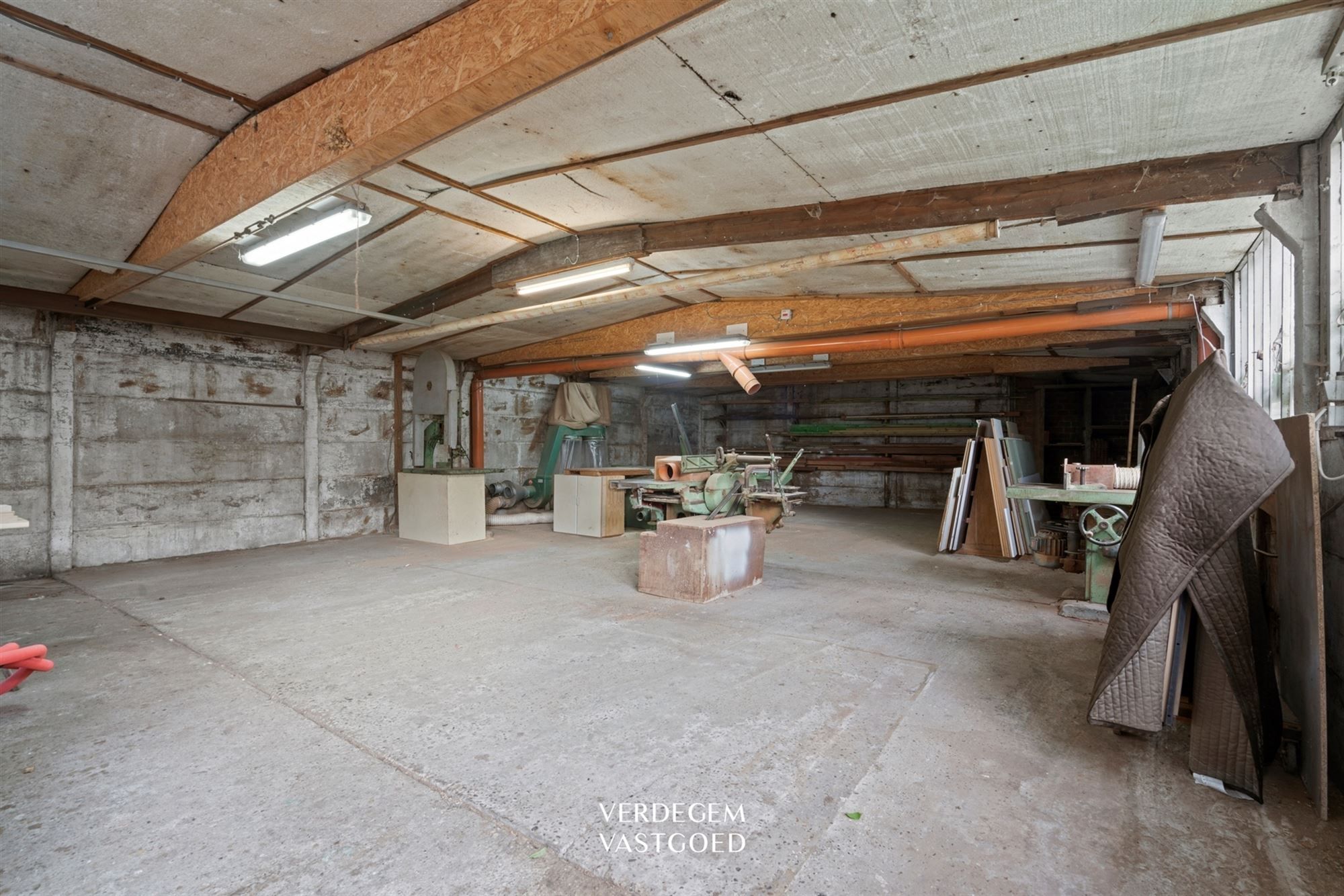 Knusse woning met 4 slaapkamers, grote tuin en atelier/garage van 169m² foto 18