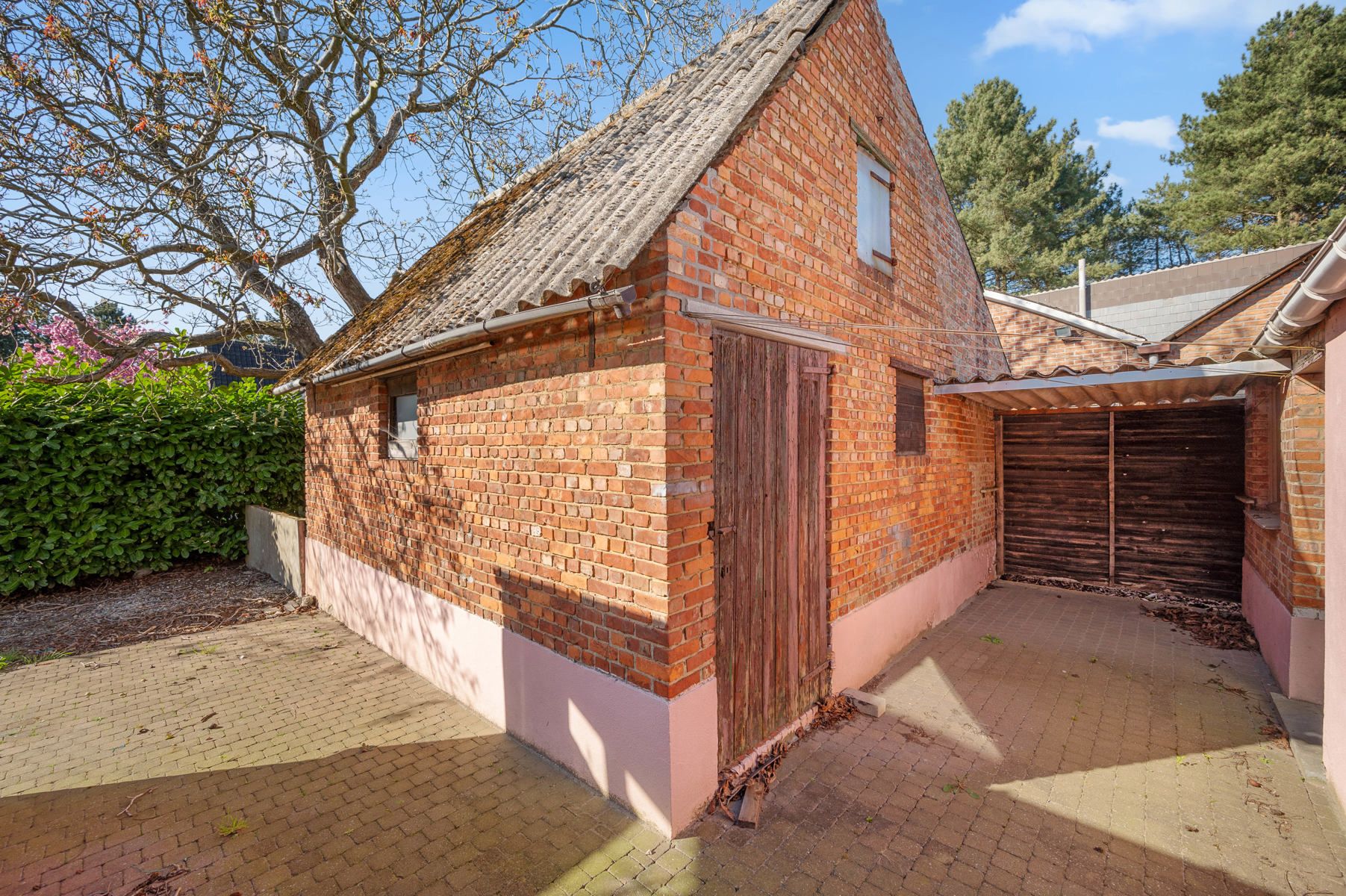 Te renoveren pand met magazijnen te BEERZEL foto 37