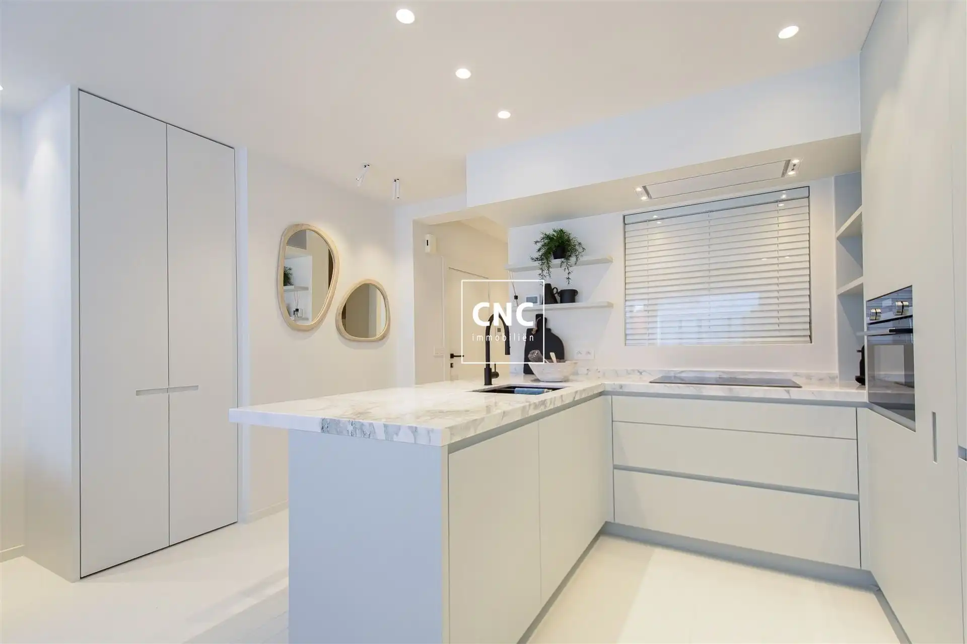 Gerenoveerd appartement in Knokke op fantastische locatie foto 6