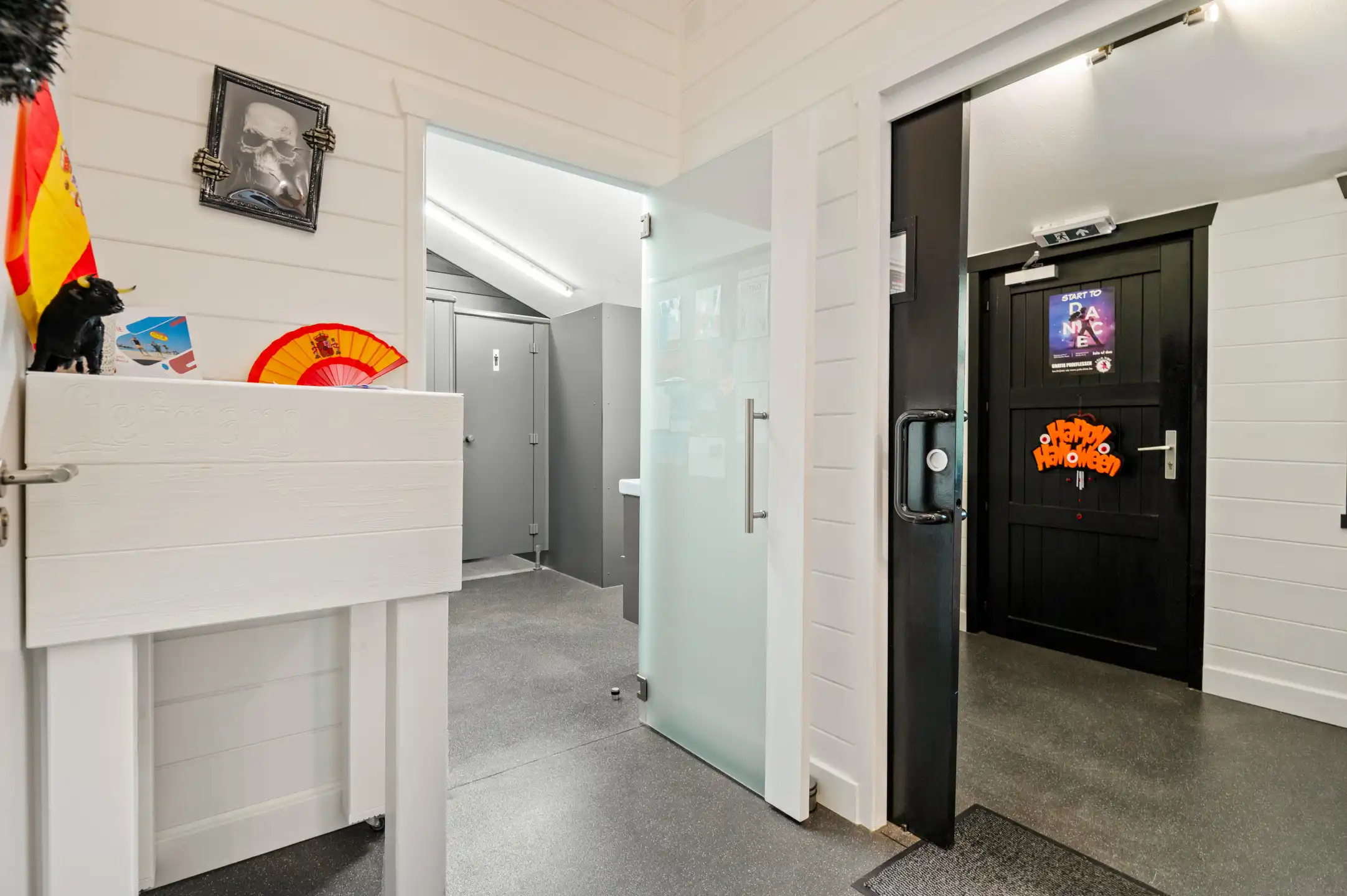 Polyvalent gebouw gelegen in recreatiegebied  foto 15