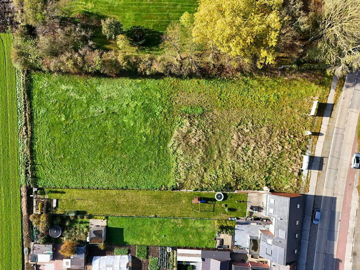 Mooi en zuidgericht stuk bouwgrond (1.284m²) voor open bebouwing foto 6