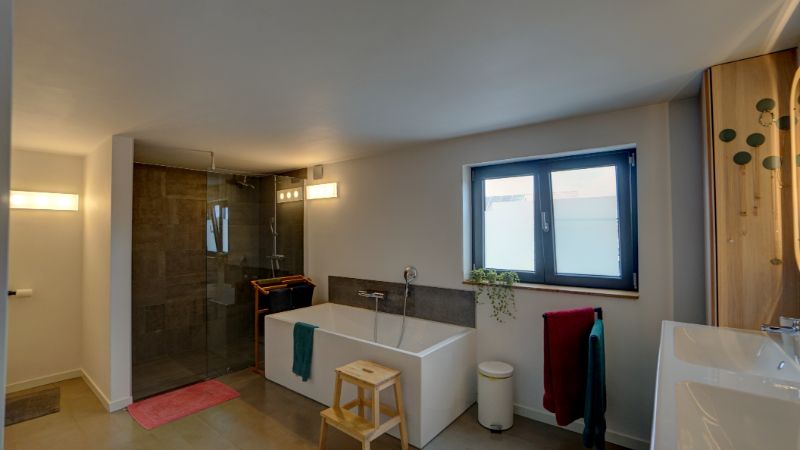 Volledig vernieuwde woning van 196m² op 4a42ca foto 20