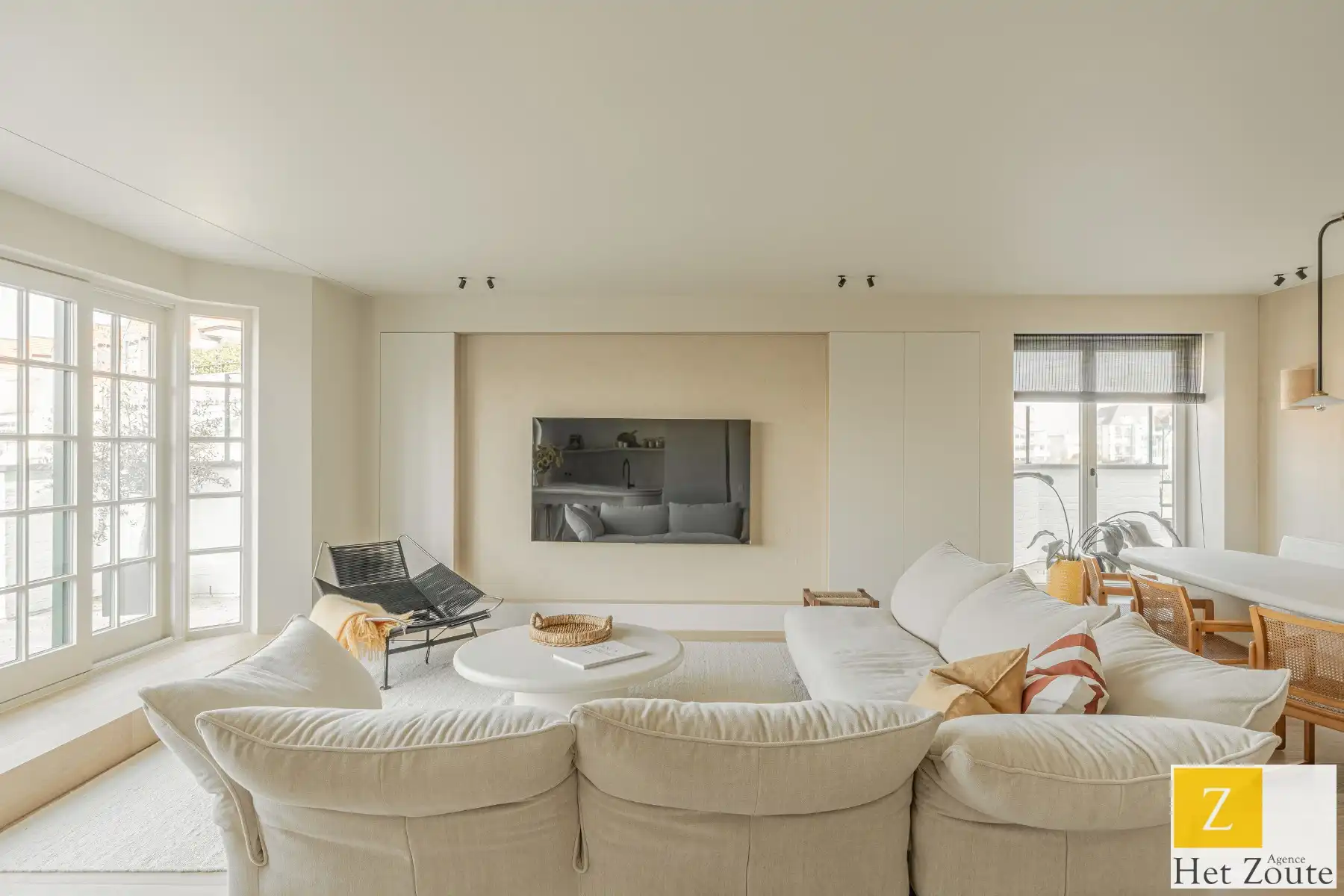 Magnifiek gerenoveerd appartement in res. Tennis Gardens foto 11