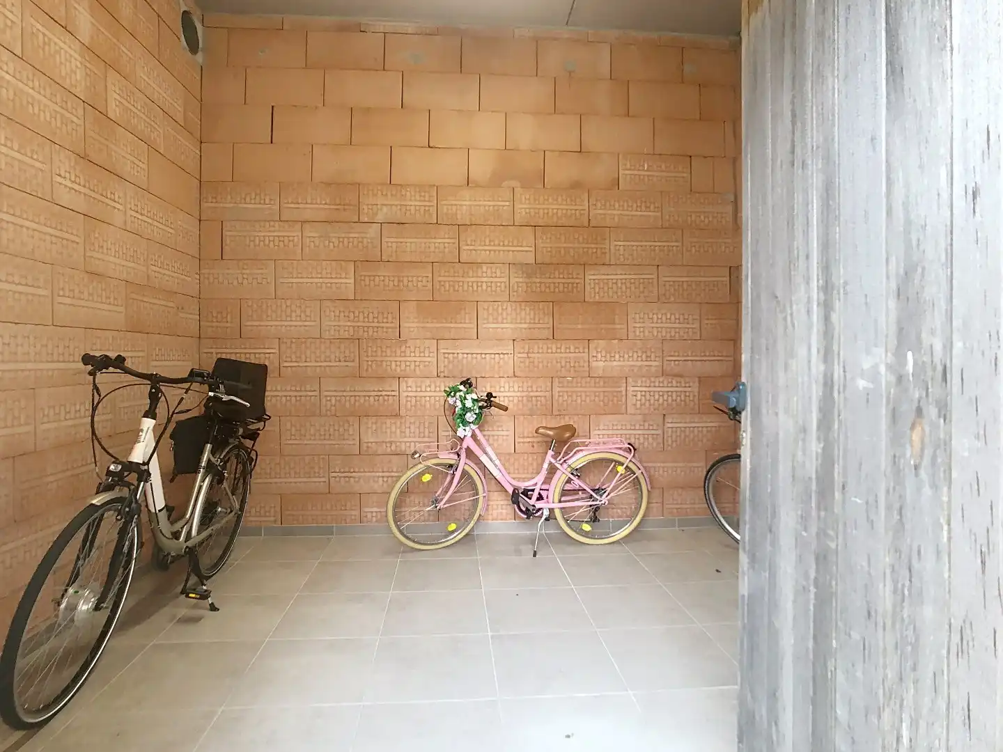 Prachtig appartement in Westrozebeke foto 12