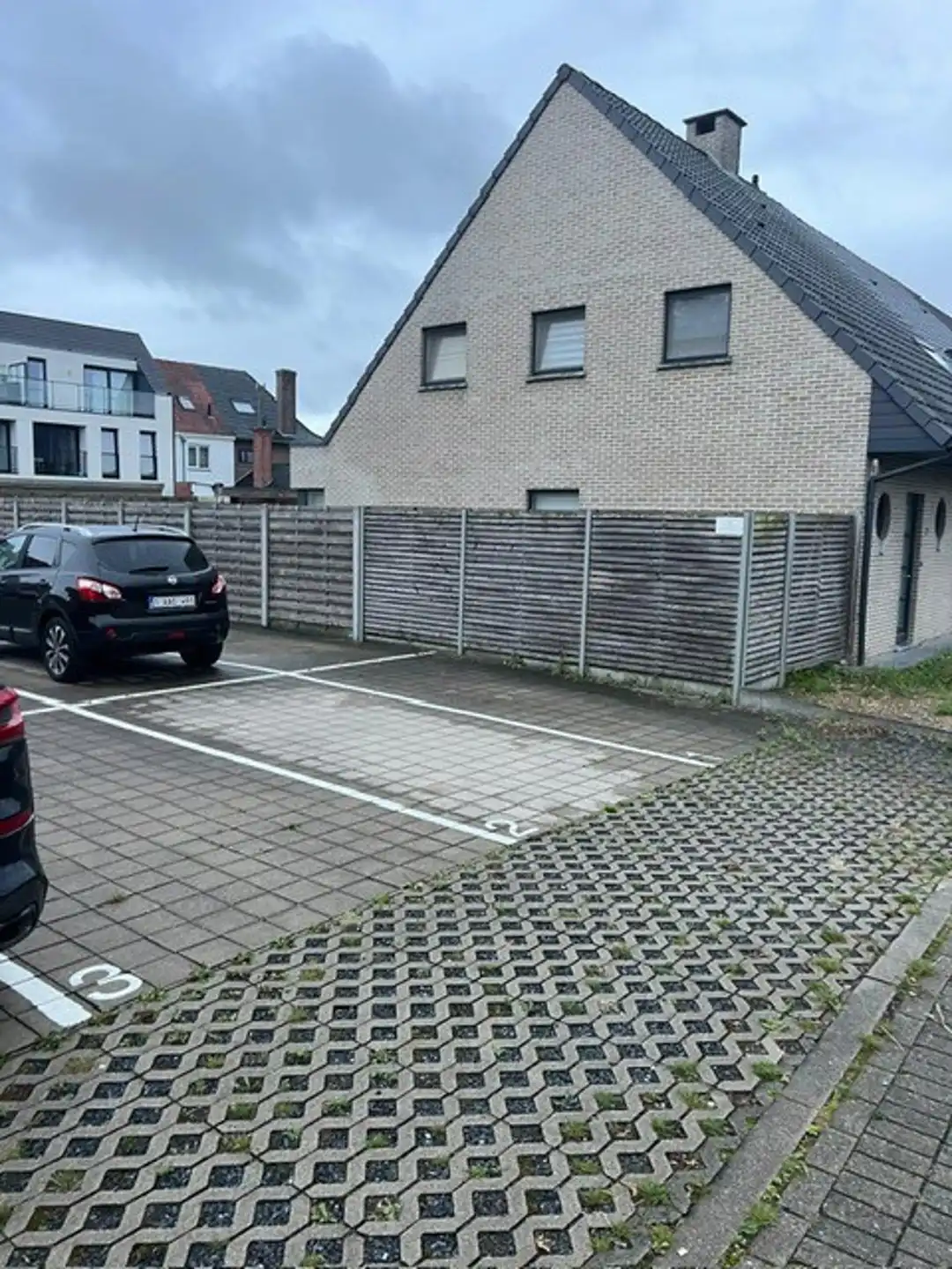 Parkeerplaats te huur Jozef Duthoystraat 88-90 - 8790 Waregem