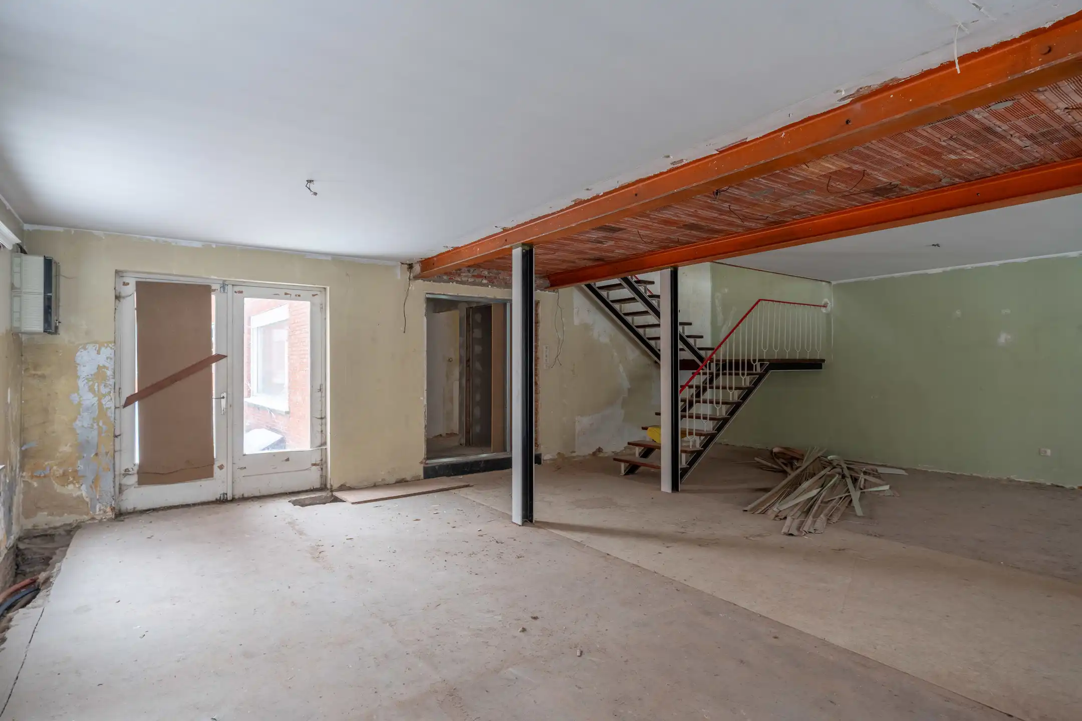 Ontwikkelingsmogelijkheid! Renovatieproject voor 5 appartementen. foto 6