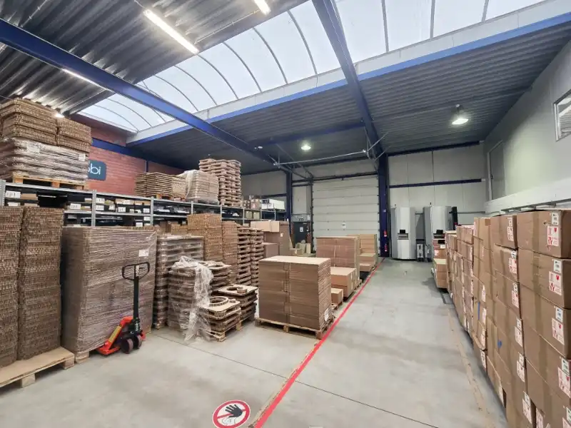 bedrijfsgebouw te huur foto 4