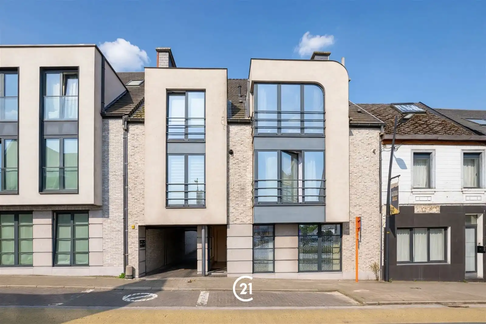 Modern en energiezuinig wonen op een strategische locatie foto 2