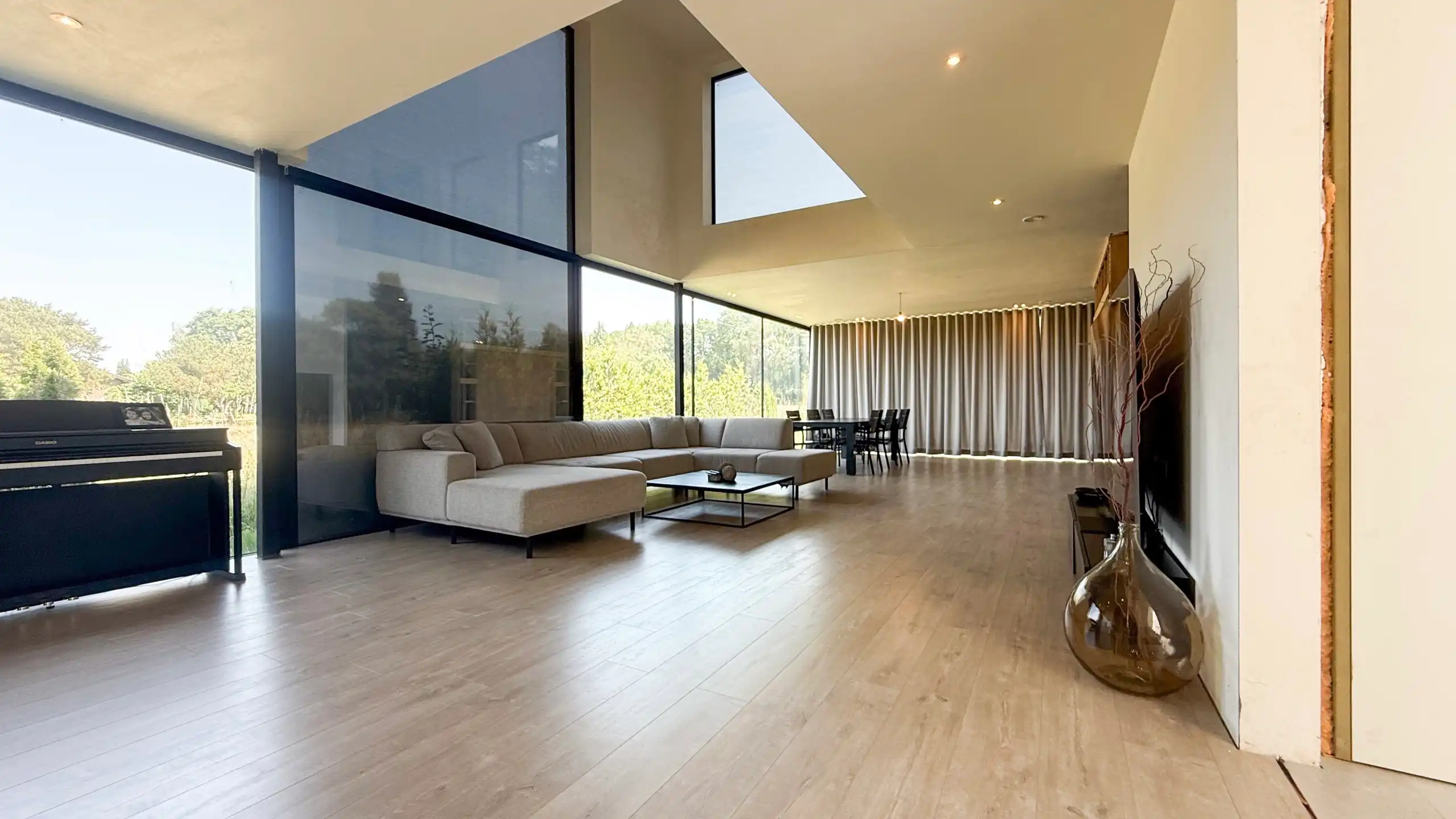 Moderne instapklare woning met 3 slpk op rustige ligging! foto 2