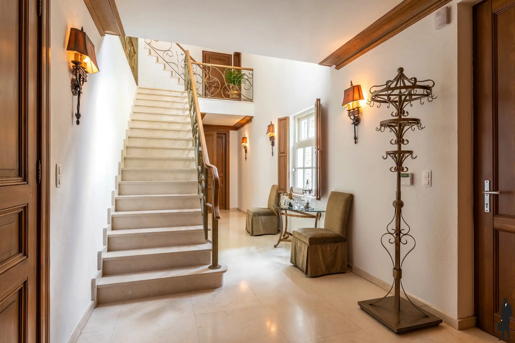 Tijdloze villa met 5 slks, 2 bdks en buitenzwembad foto 14