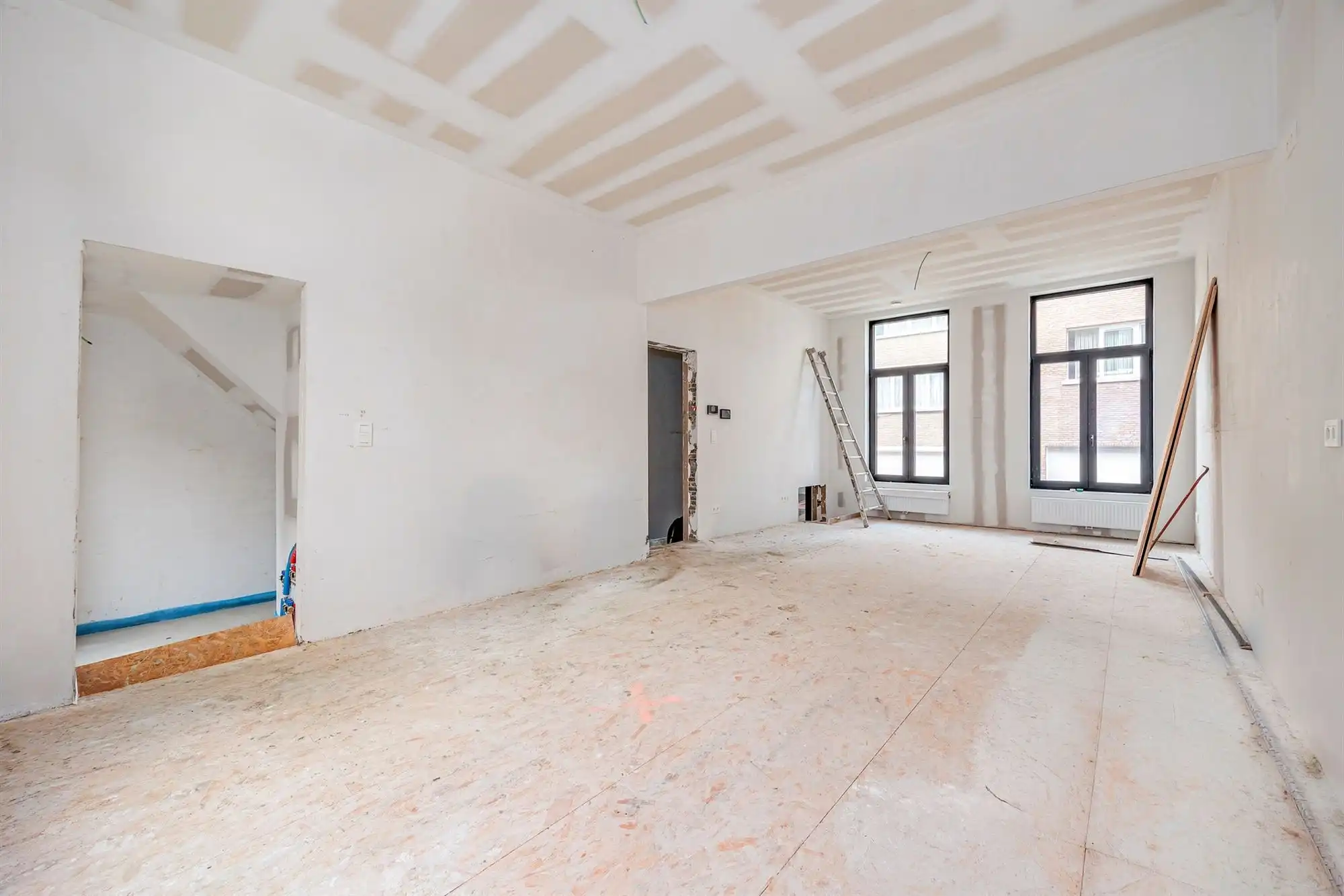 Volledig gerenoveerde stadswoning met praktijkruimte foto 7