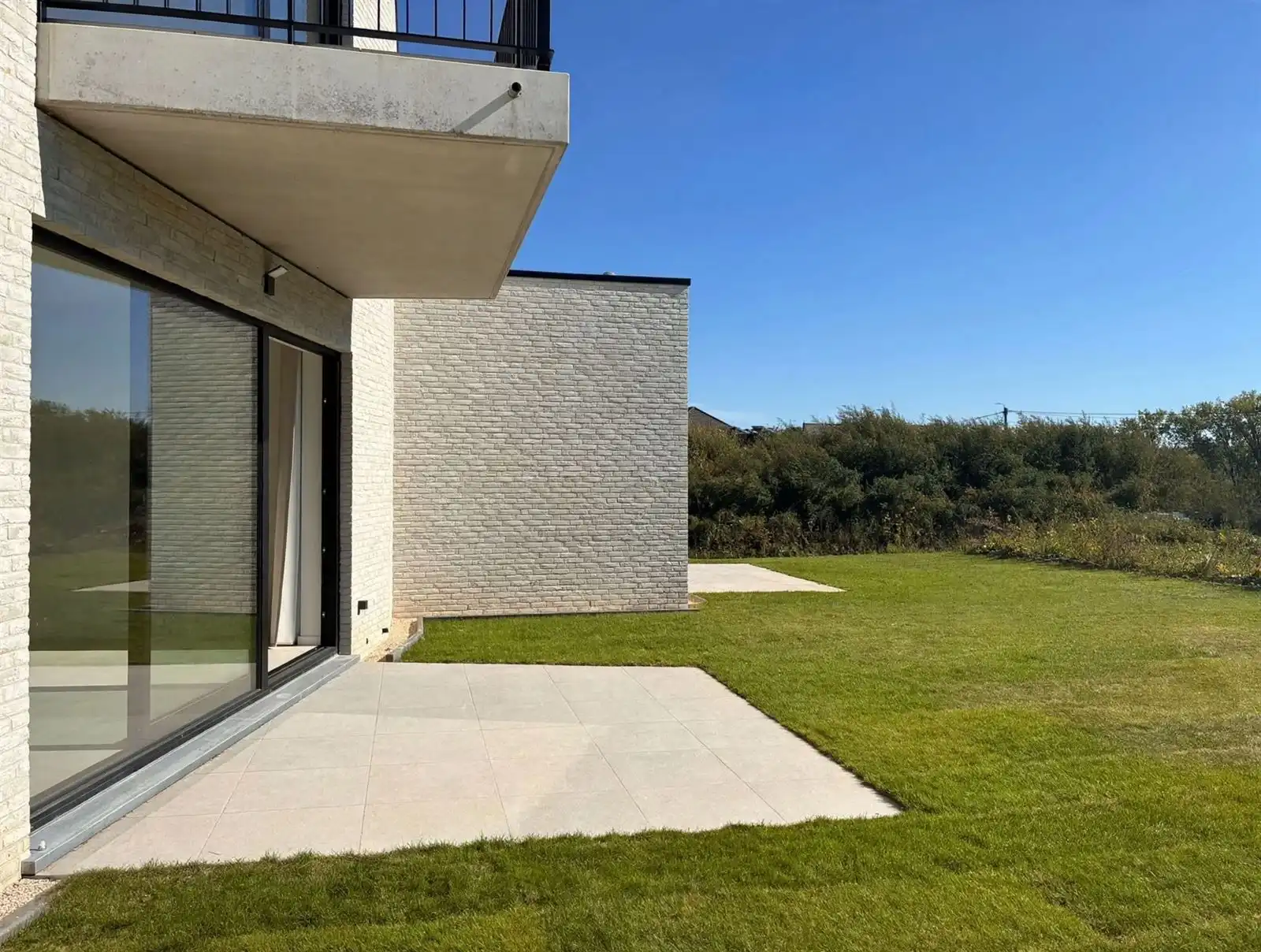 Nieuwbouw appartement met 2 slaapkamers terras tuin en staanplaats   foto 10