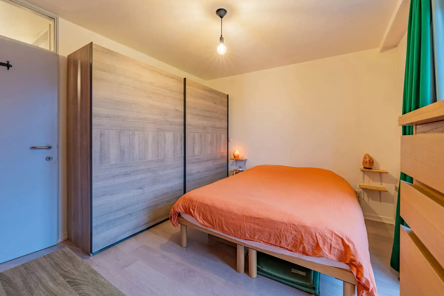 Instapklaar appartement op strategische ligging - ZWIJNAARDE foto 9