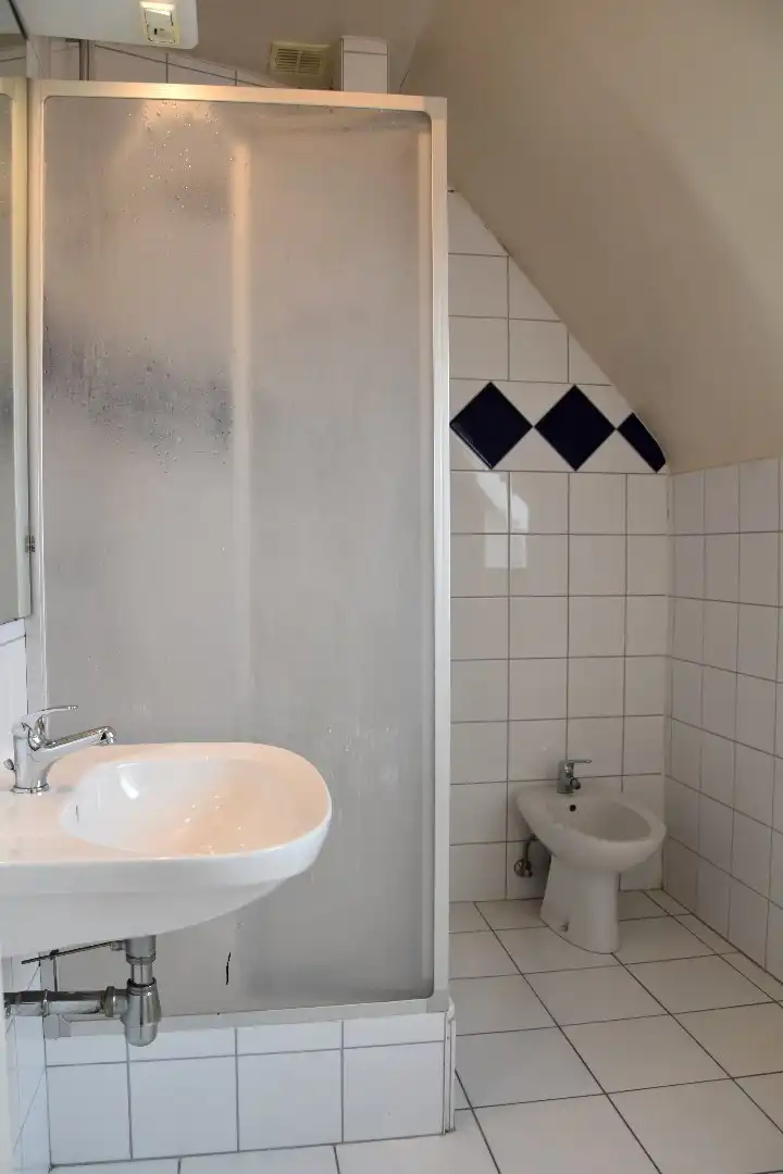 Dakappartement met 3 slaapkamers te koop in hartje Gullegem foto 7