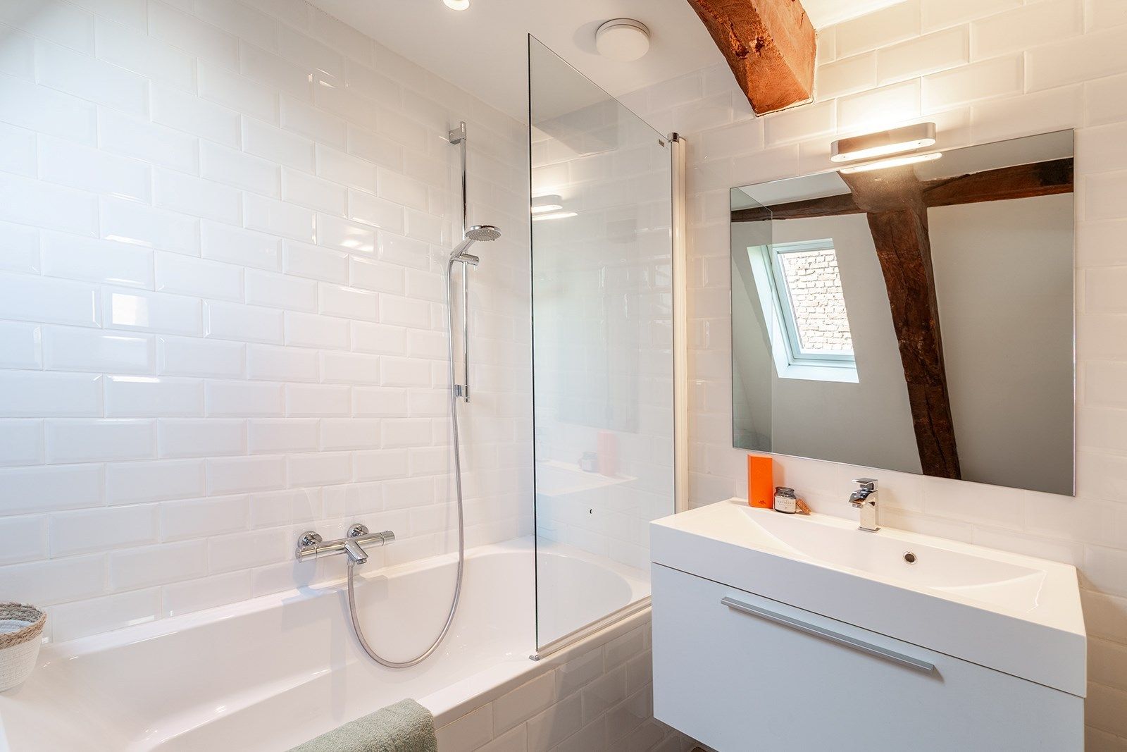 Historisch wonen in de Stad met eigen autostaanplaats foto 17