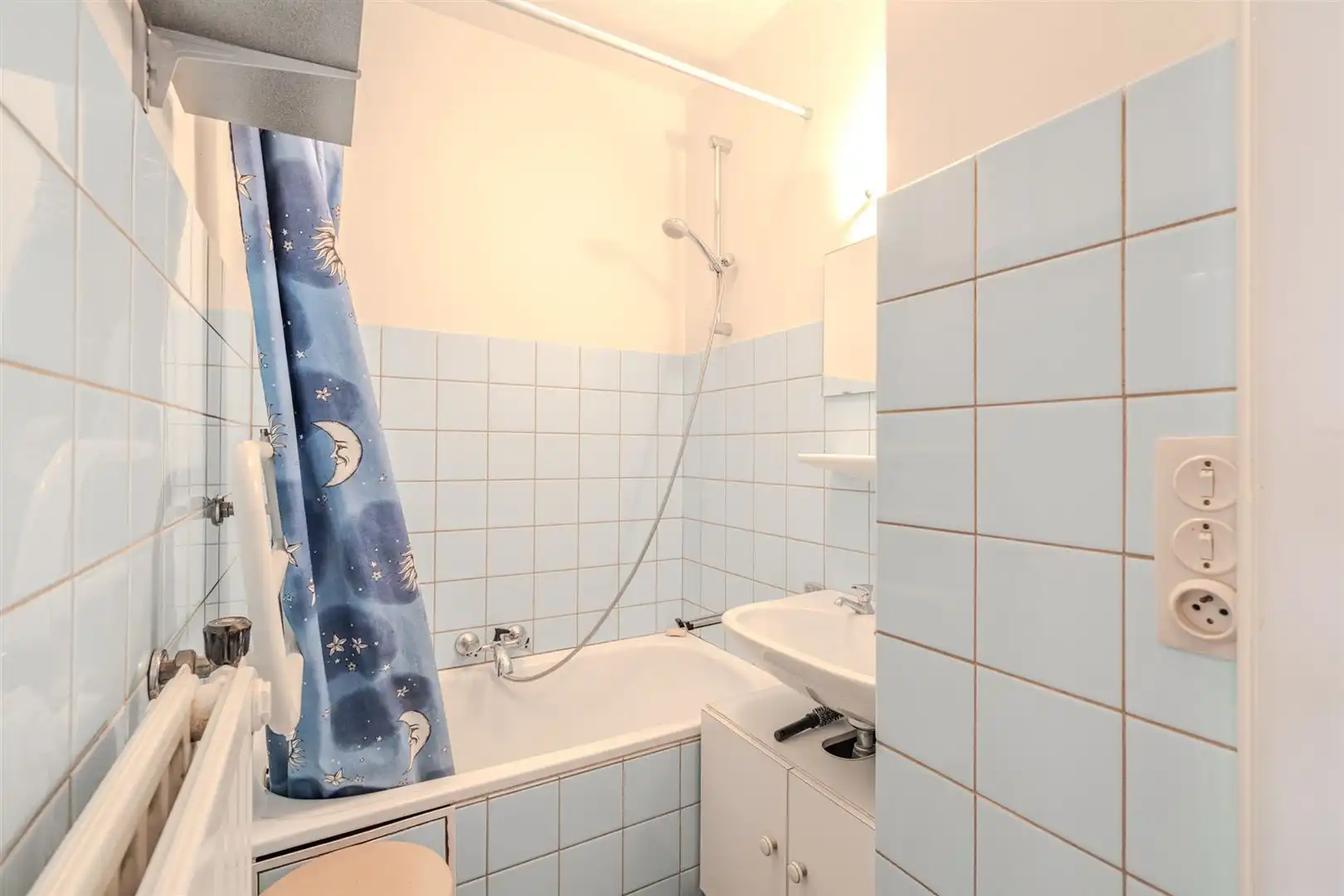 Studio met slaaphoek en frontaal zeezicht foto 15