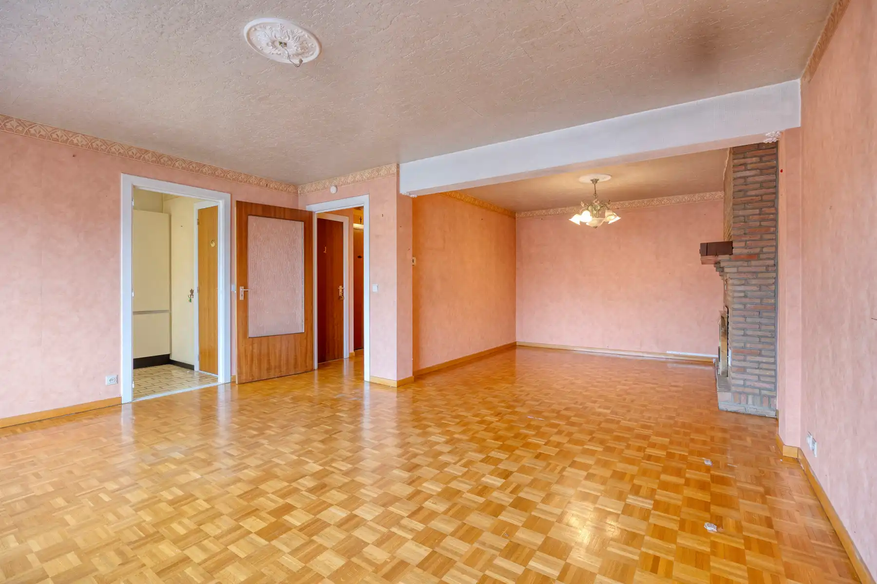 Appartement met 3 slaapkamers, 2 terrassen en garagebox foto 2