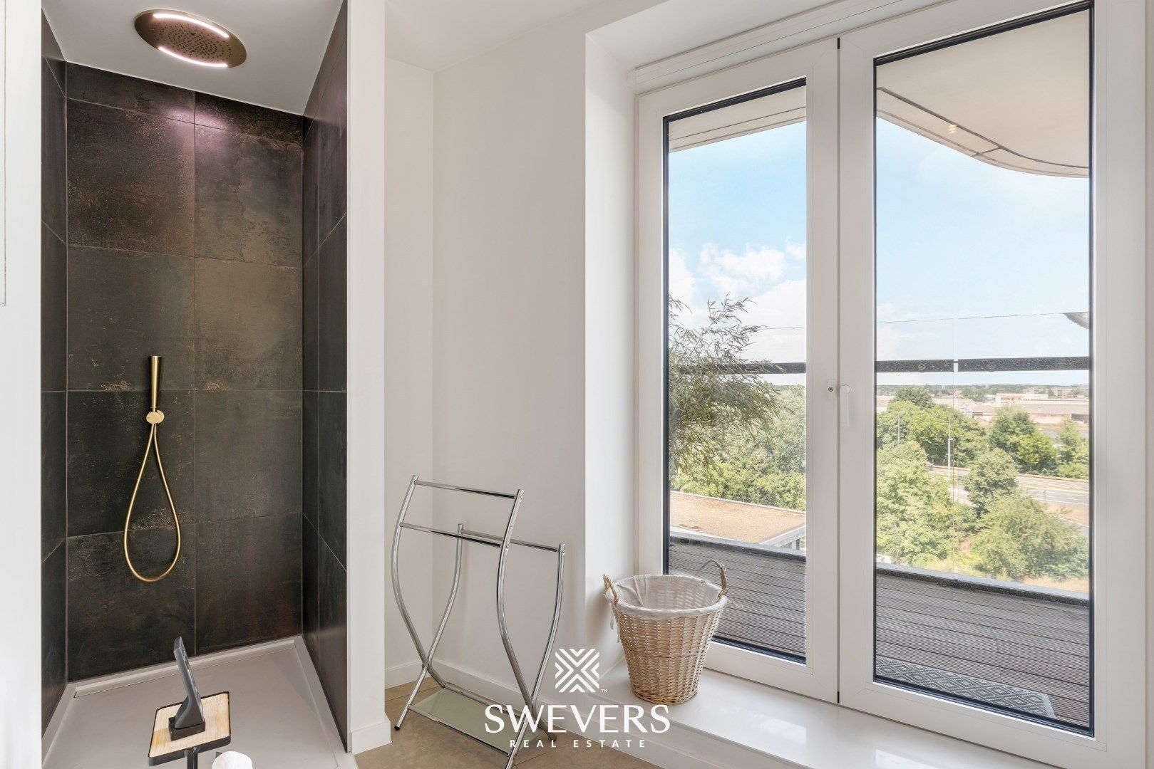 Adembenemend luxueus appartement (216m²) op Zuidzicht met riant terras rondom (223 m²) foto 31