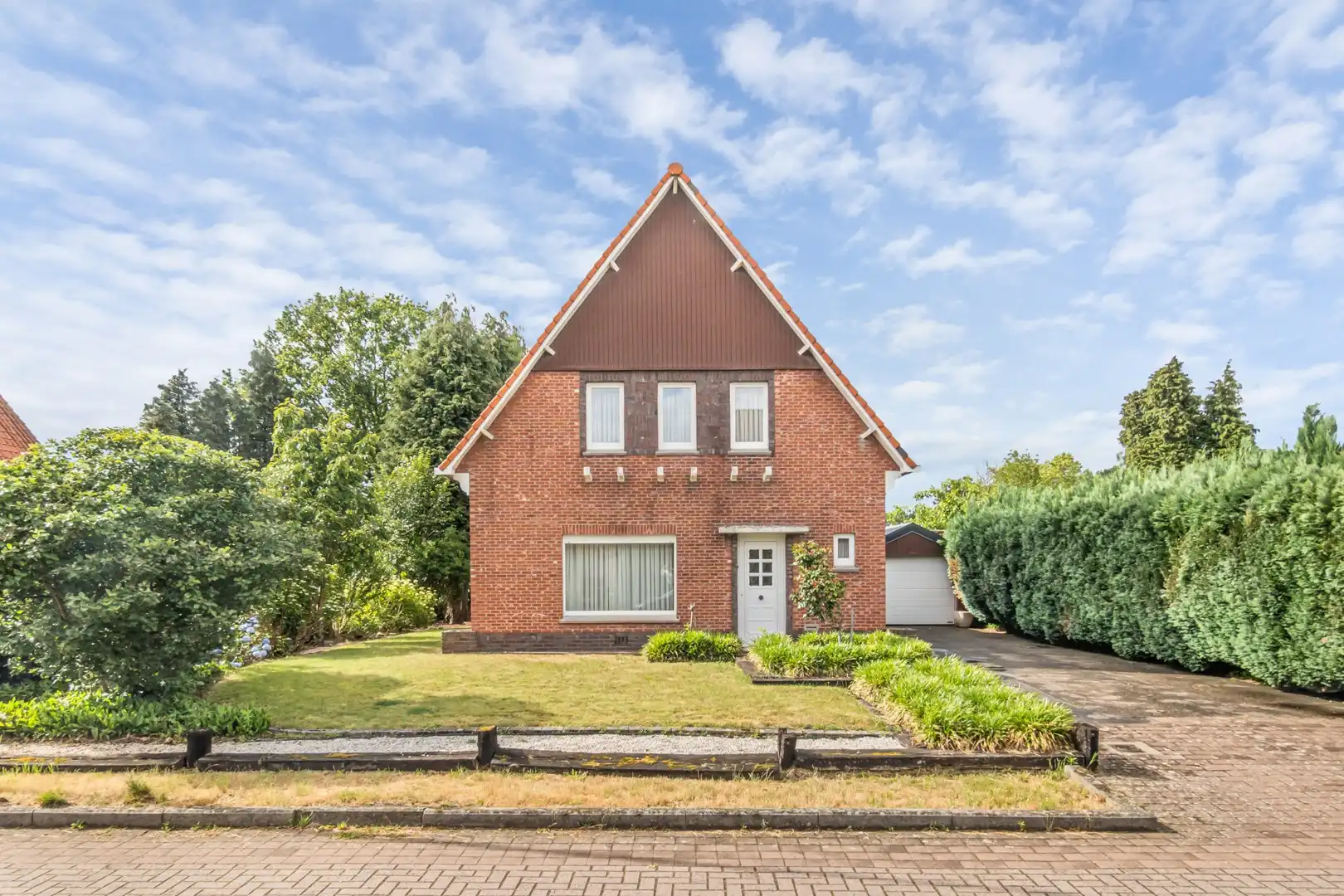 Hoofdfoto van de publicatie: 🏡 Charmante open bebouwing met 3 slaapkamers op 8 are 46 🌳