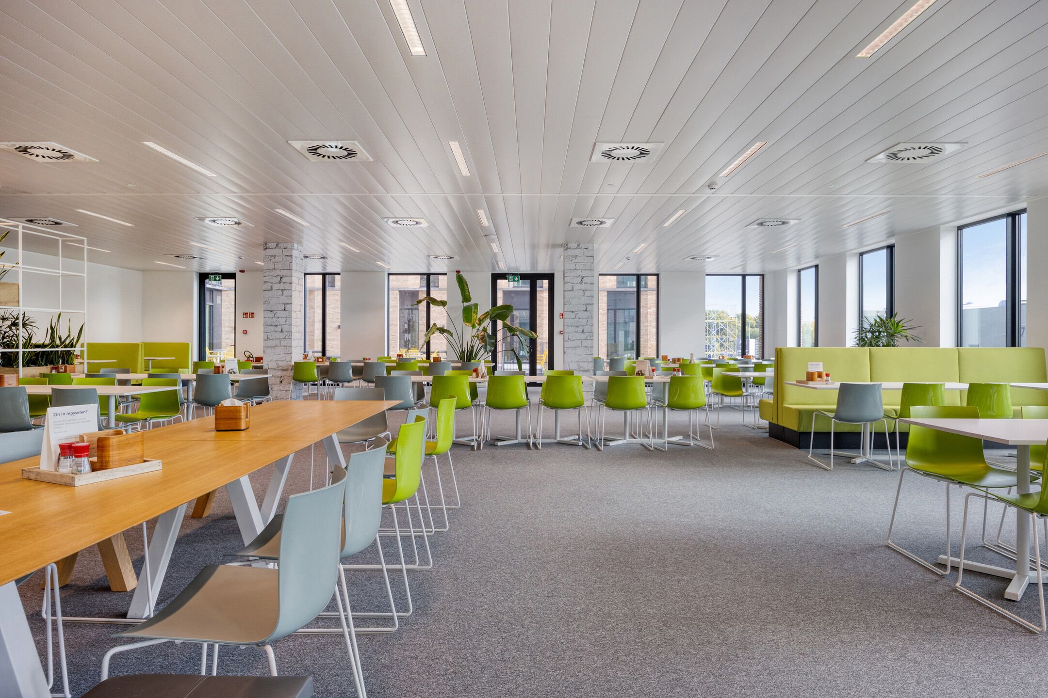 High-end open kantoorruimte te huur in Atmos-project foto 21