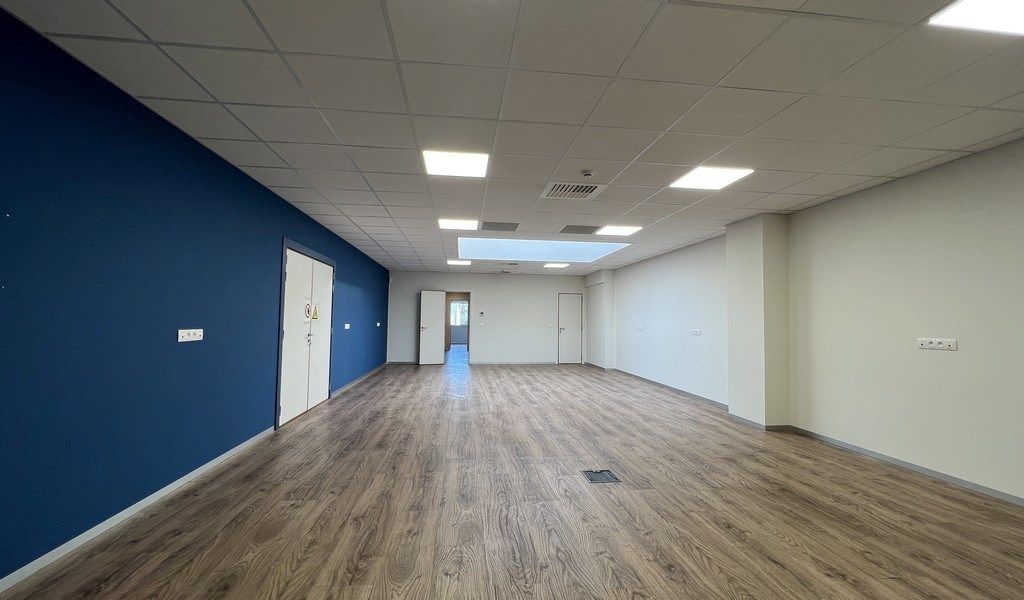 Magazijn met kantoren te huur in KMO-project Heidester te Sint-Niklaas foto 13